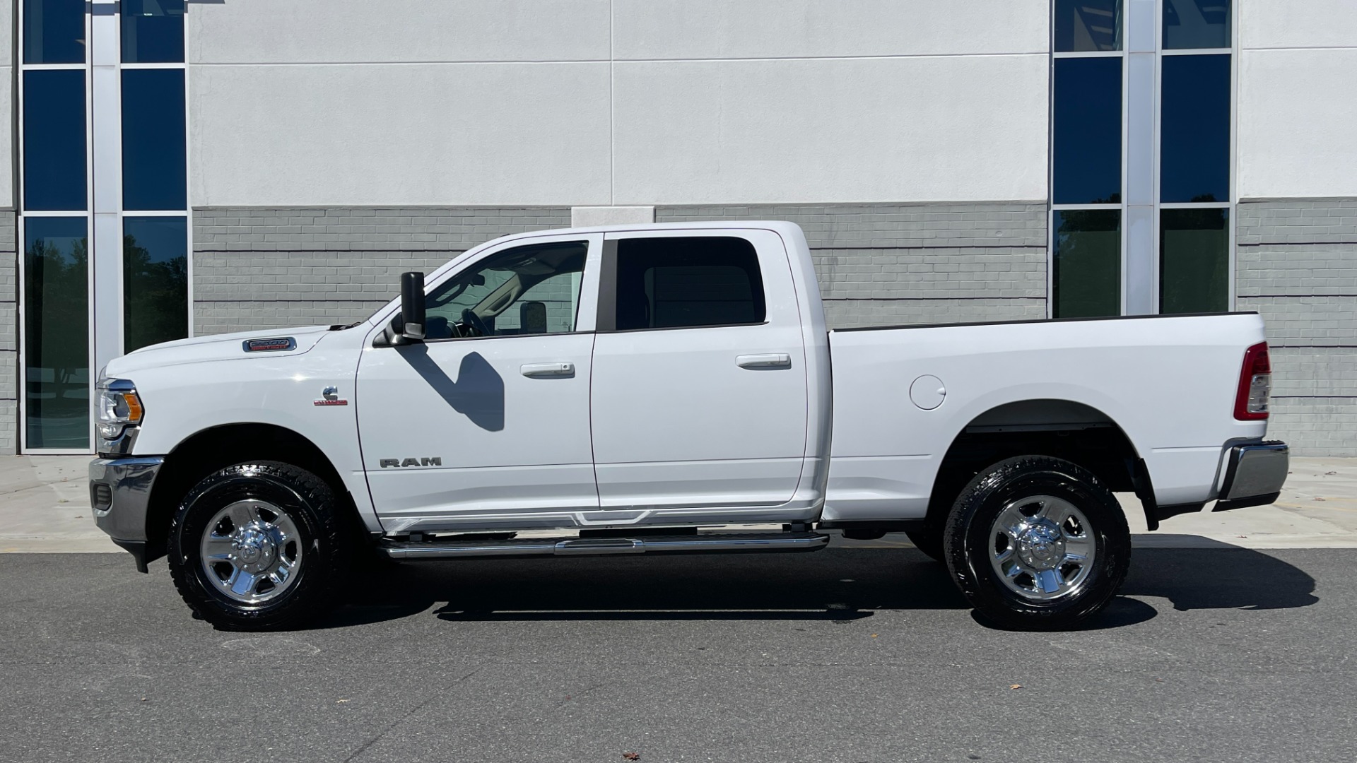 Used 2020 Ram 2500 BIG HORN / 6.7 CUMMINS DIESEL / CREW CAB / 4WD / SIDE STEPS for sale Sold at Formula Imports in Charlotte NC 28227 6