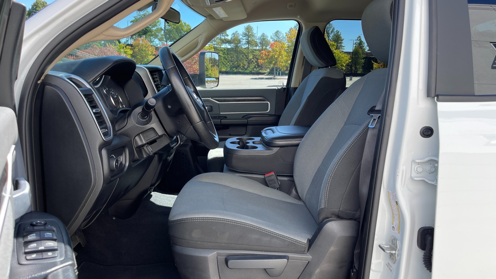 Used 2020 Ram 2500 BIG HORN / 6.7 CUMMINS DIESEL / CREW CAB / 4WD / SIDE STEPS for sale Sold at Formula Imports in Charlotte NC 28227 9
