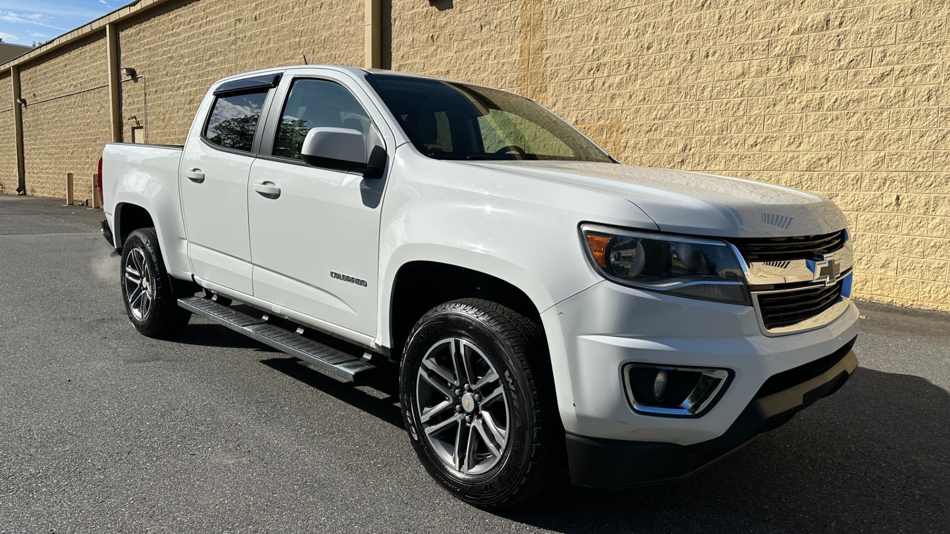 Used 2019 Chevrolet Colorado 2WD Work Truck for sale Sold at Formula Imports in Charlotte NC 28227 2