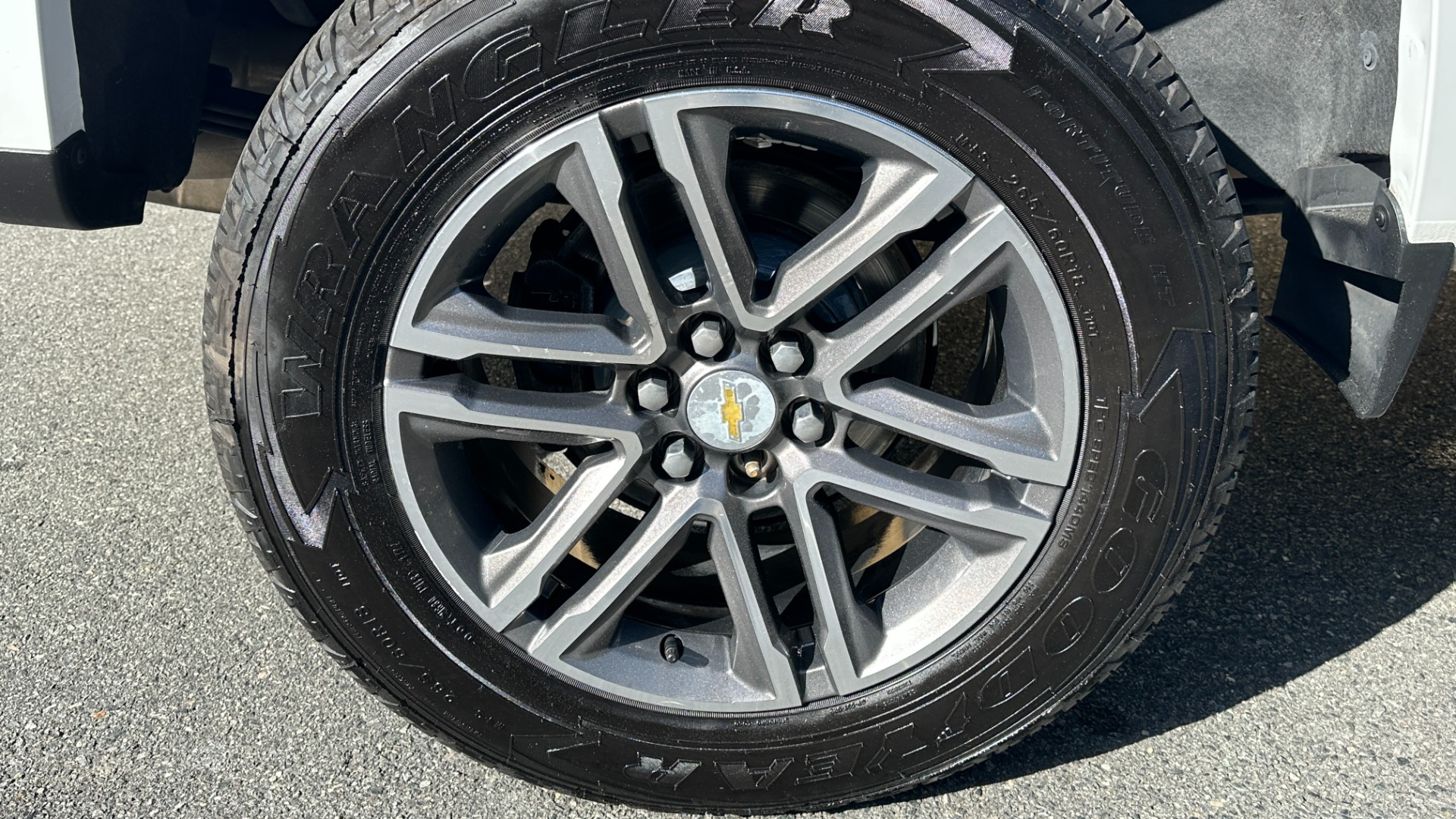 Used 2019 Chevrolet Colorado 2WD Work Truck for sale Sold at Formula Imports in Charlotte NC 28227 49