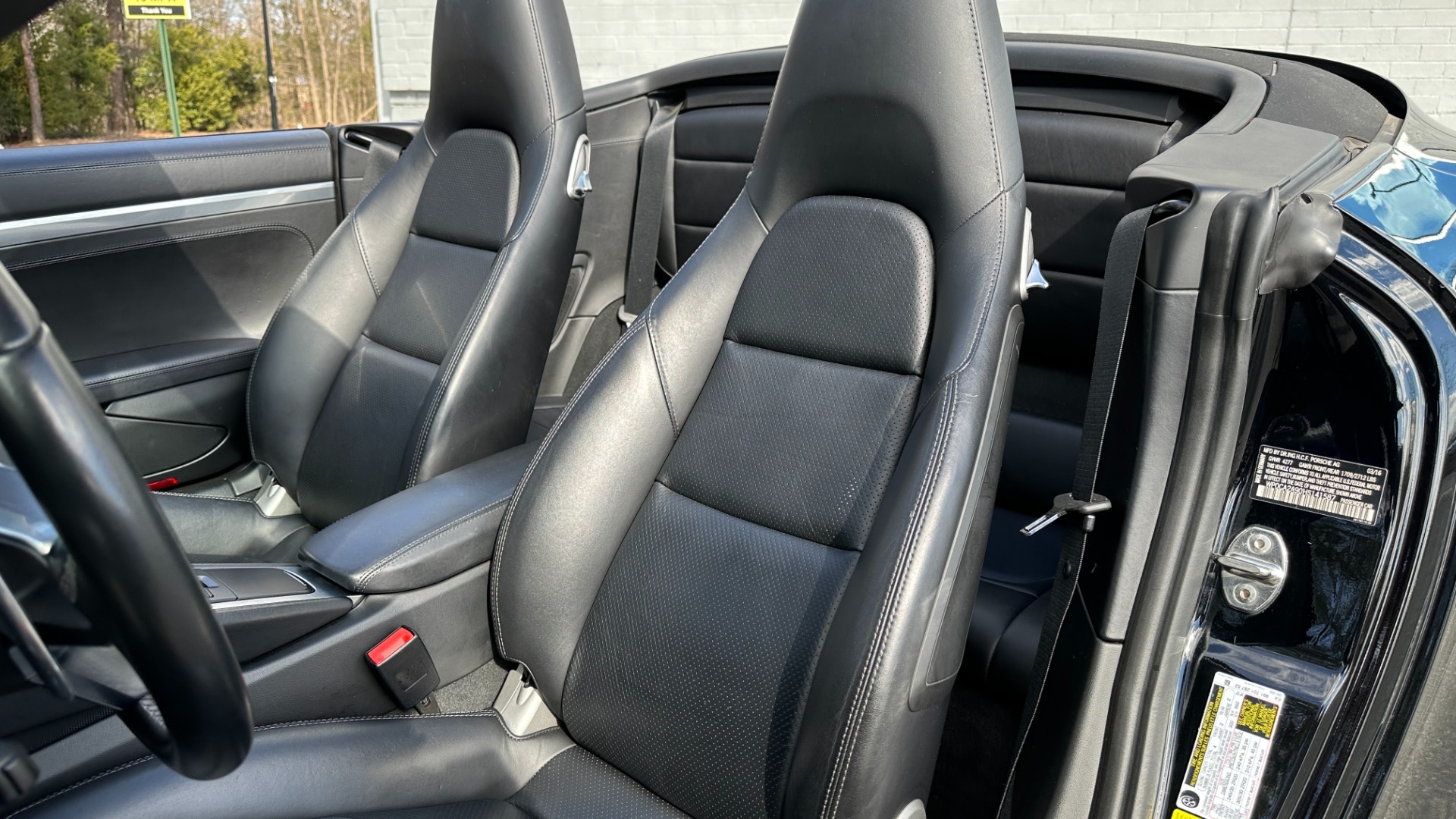Used 2017 Porsche 911 CARRERA / SPORT EXHAUST / CABRIOLET / SPORT CHRONO / SPORT SEATS for sale Sold at Formula Imports in Charlotte NC 28227 14