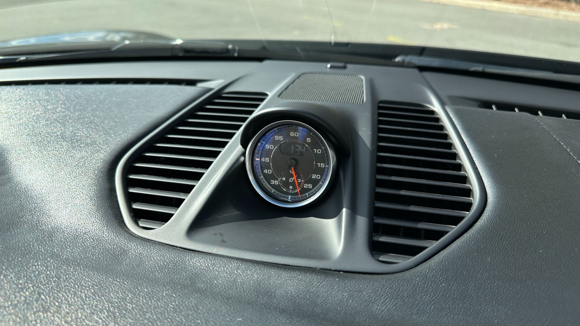 Used 2017 Porsche 911 Carrera PREMIUM PKG / SPORT EXHAUST / BOSE SURROUND SOUND for sale Sold at Formula Imports in Charlotte NC 28227 24