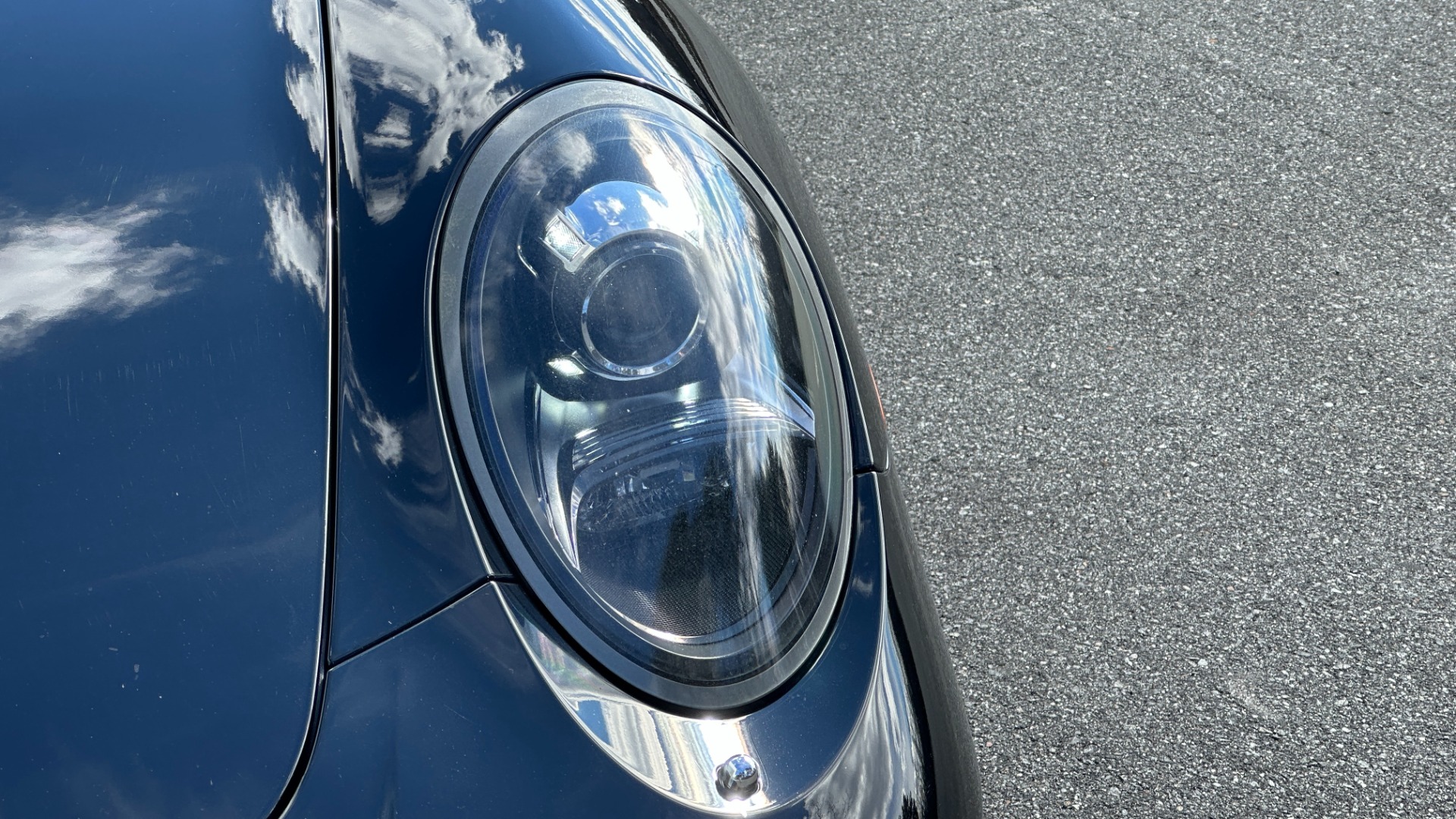 Used 2017 Porsche 911 CARRERA / SPORT EXHAUST / CABRIOLET / SPORT CHRONO / SPORT SEATS for sale Sold at Formula Imports in Charlotte NC 28227 37