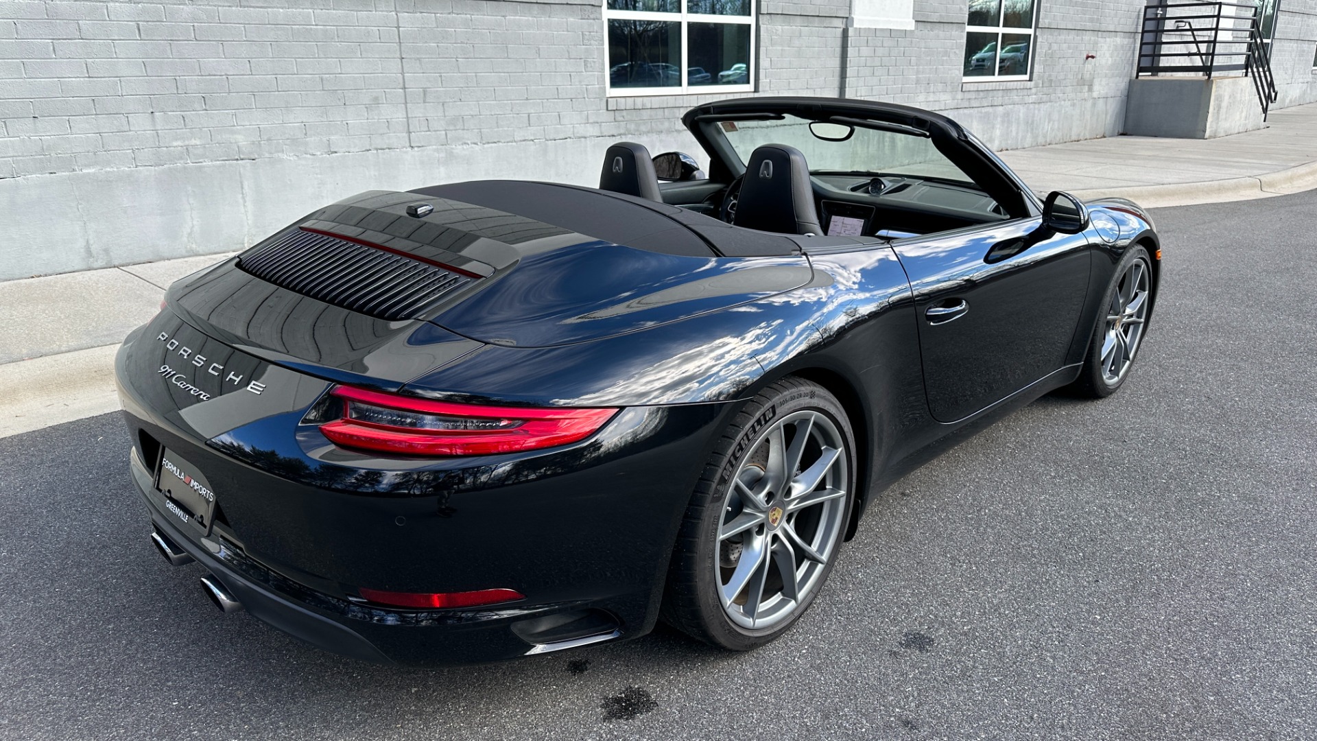 Used 2017 Porsche 911 Carrera PREMIUM PKG / SPORT EXHAUST / BOSE SURROUND SOUND for sale Sold at Formula Imports in Charlotte NC 28227 6