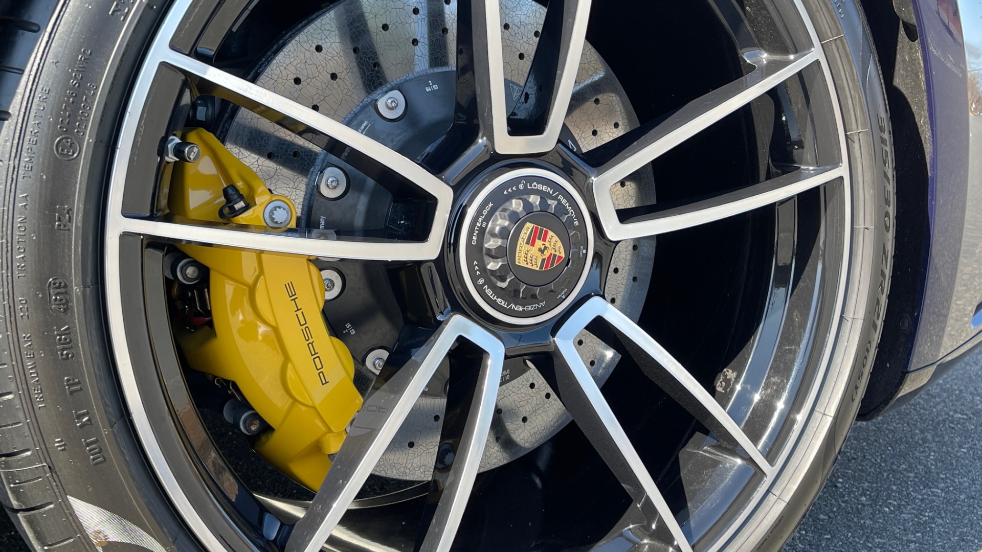 Used 2021 Porsche 911 TURBO S COUPE 3.8L / AWD / AUTO / NAV / SUNROOF / BOSE / REARVIEW for sale Sold at Formula Imports in Charlotte NC 28227 67