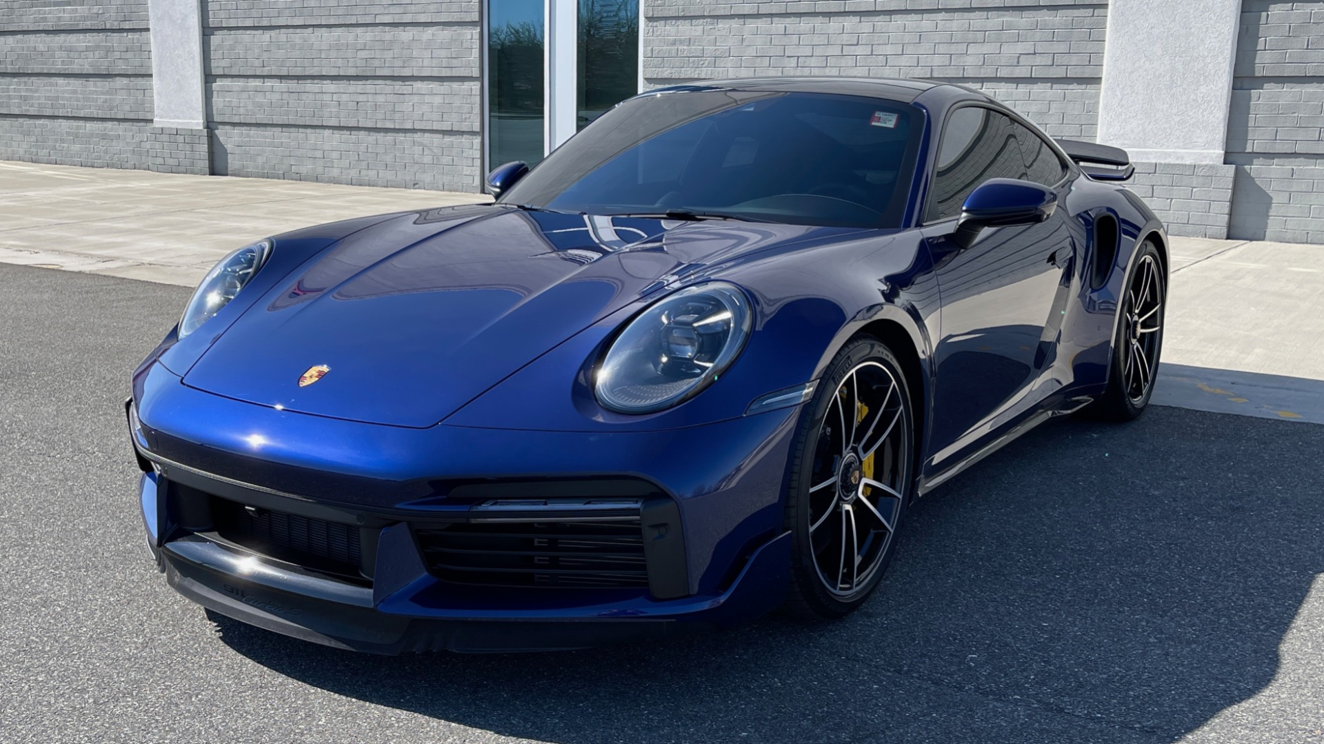 Used 2021 Porsche 911 TURBO S COUPE 3.8L / AWD / AUTO / NAV / SUNROOF / BOSE / REARVIEW for sale Sold at Formula Imports in Charlotte NC 28227 8