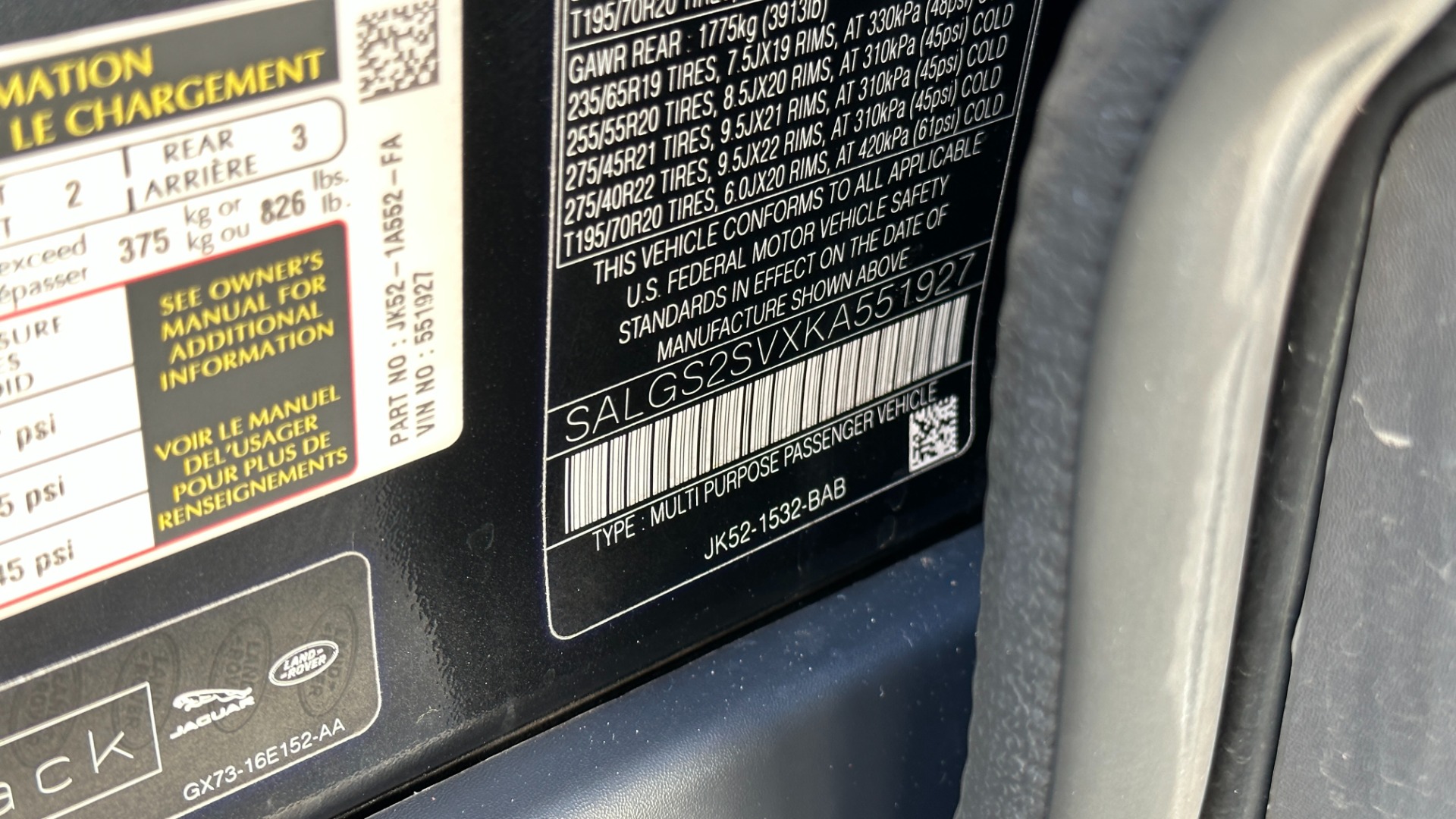 Used 2019 Land Rover Range Rover HSE / DRIVE PACK / WOOD STEERING / PIANO BLACK TRIM for sale Sold at Formula Imports in Charlotte NC 28227 13