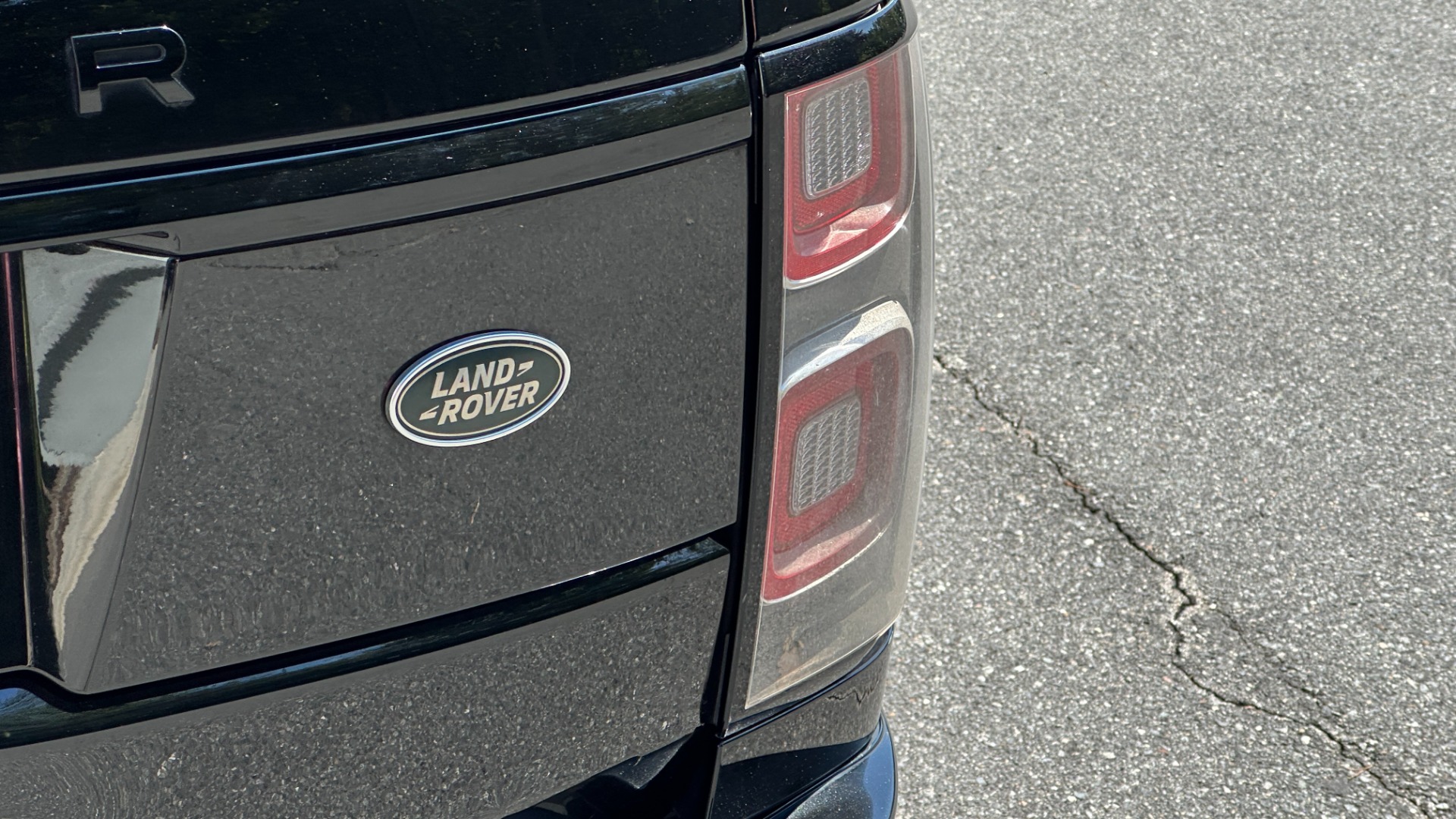 Used 2019 Land Rover Range Rover HSE / DRIVE PACK / WOOD STEERING / PIANO BLACK TRIM for sale Sold at Formula Imports in Charlotte NC 28227 36
