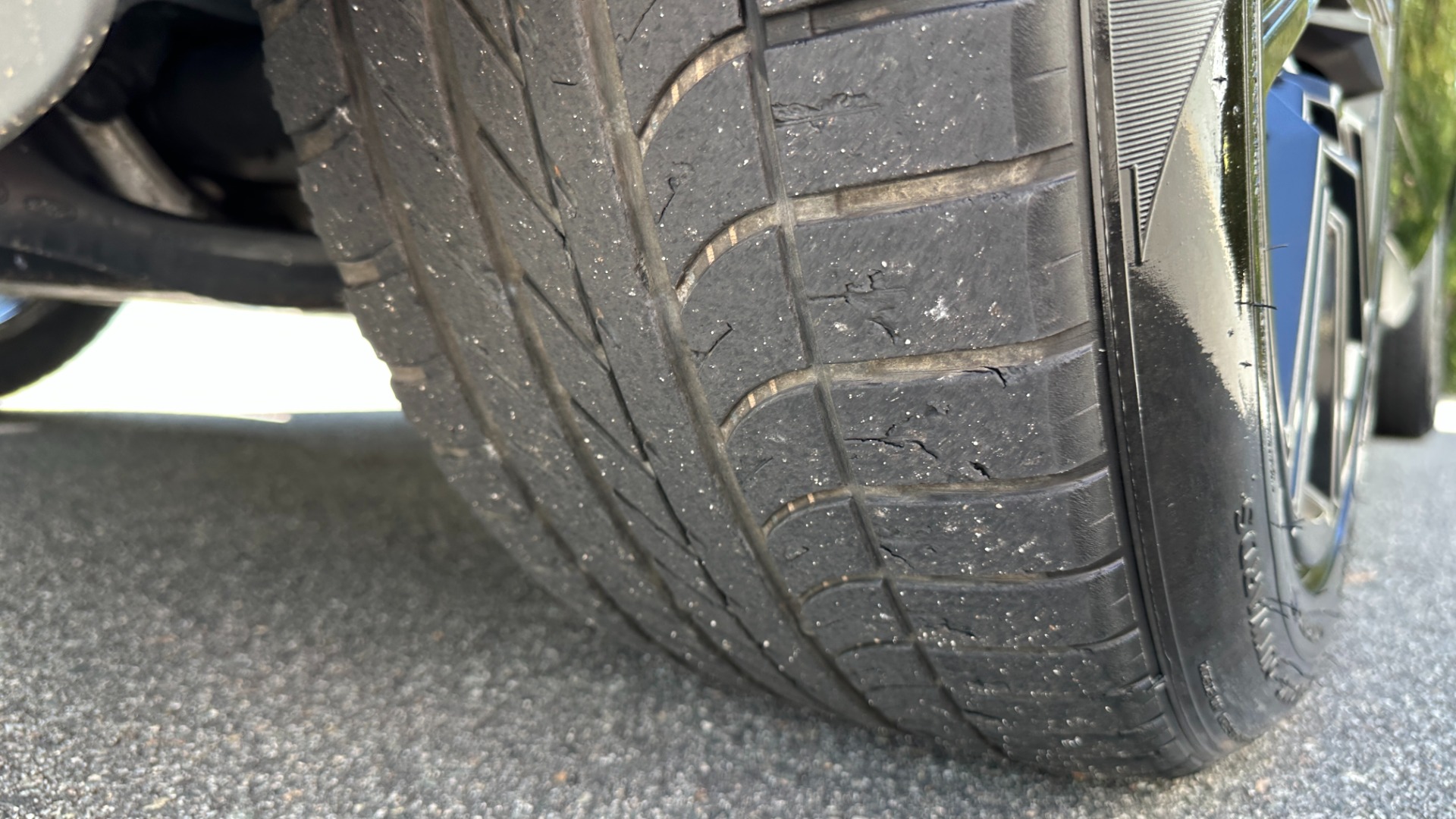 Used 2019 Land Rover Range Rover HSE / DRIVE PACK / WOOD STEERING / PIANO BLACK TRIM for sale Sold at Formula Imports in Charlotte NC 28227 41
