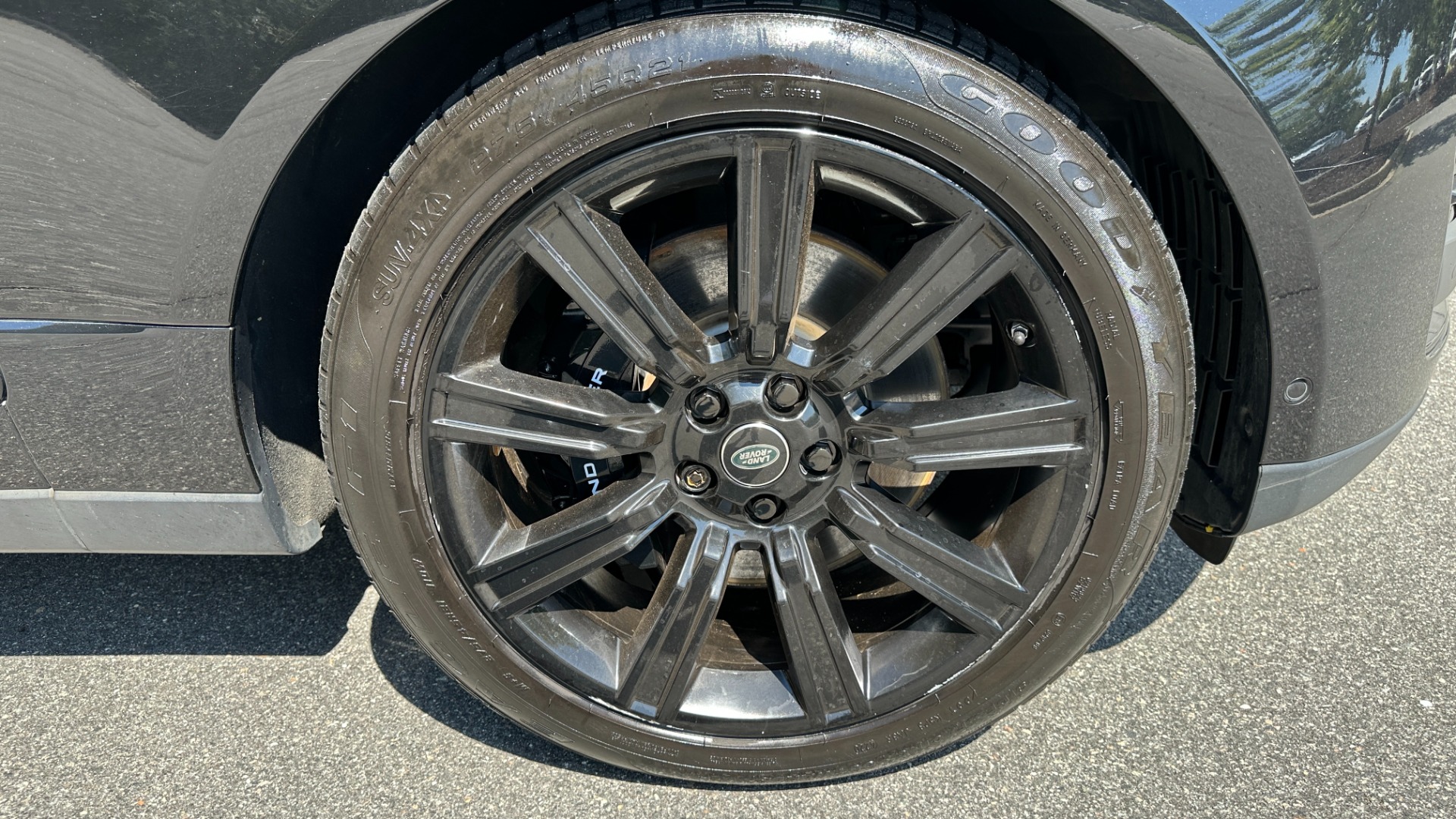 Used 2019 Land Rover Range Rover HSE / DRIVE PACK / WOOD STEERING / PIANO BLACK TRIM for sale Sold at Formula Imports in Charlotte NC 28227 44