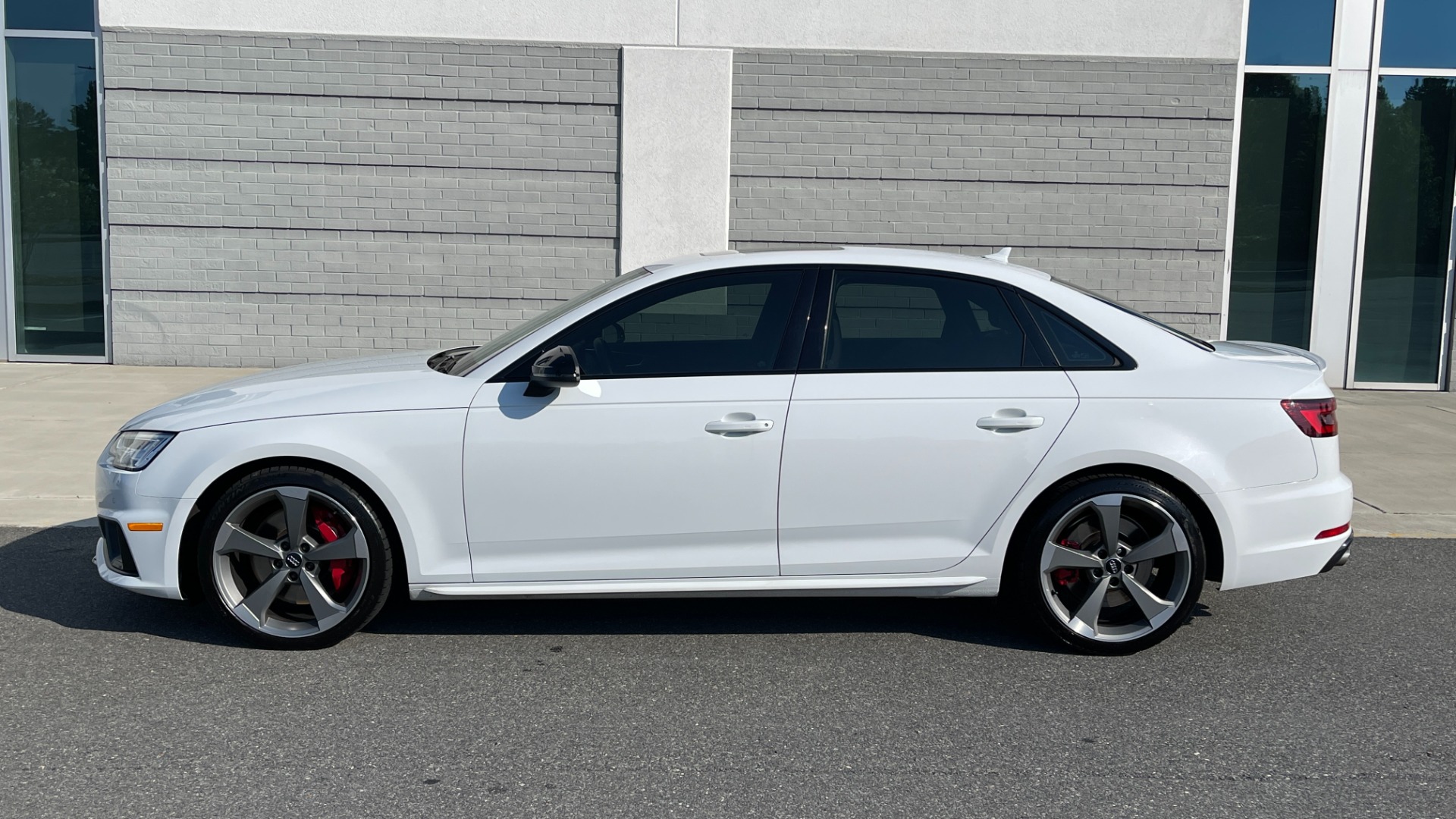 Used 2019 Audi S4 Premium Plus 3.0T / PREMIUM PLUS / S SPORT / BLACK OPTIC / NAPPA LEATHER for sale Sold at Formula Imports in Charlotte NC 28227 4