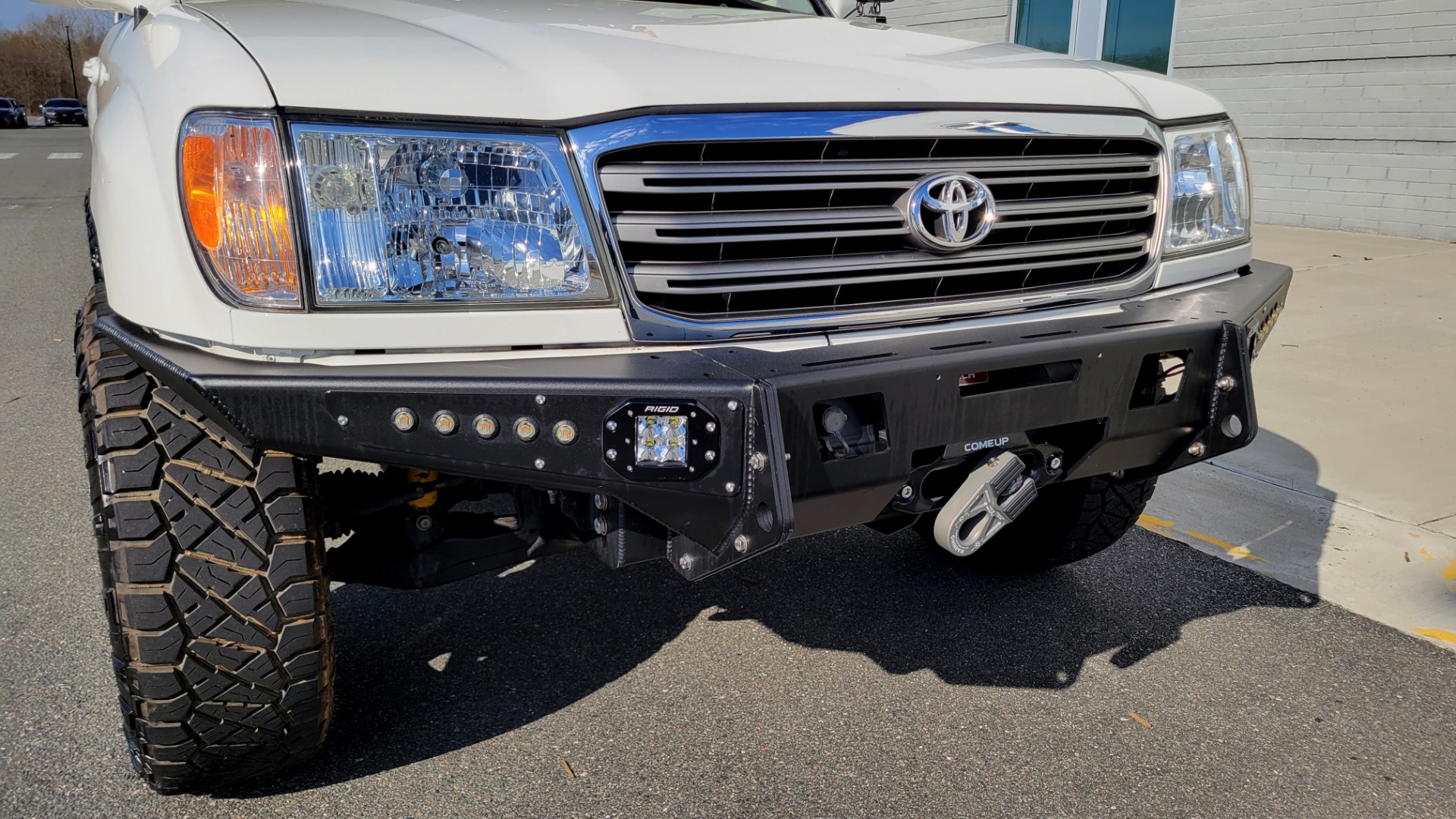 Used 2003 Toyota LAND CRUISER 4WD WAGON / 4.7L V8 / AUTO / NAVIGATION / LIFT / CUSTOM WHEELS for sale Sold at Formula Imports in Charlotte NC 28227 24