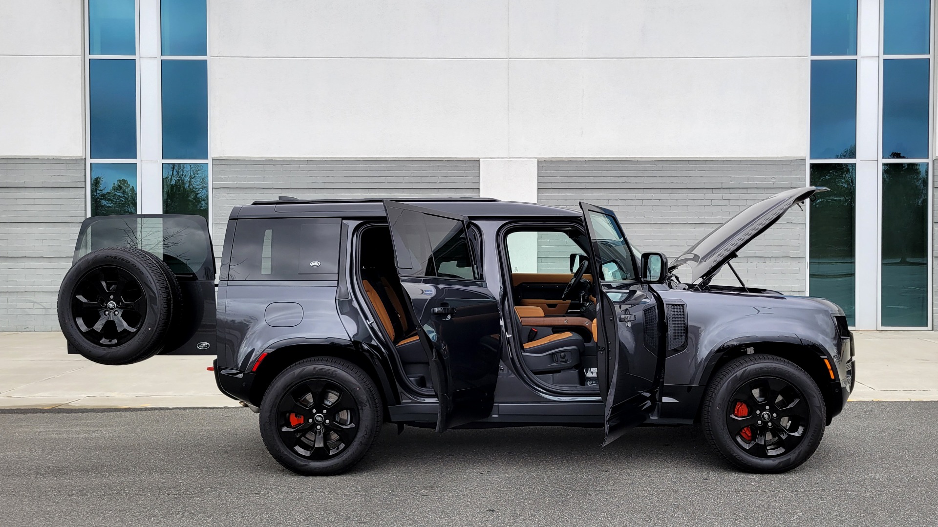 Used 2022 Land Rover DEFENDER 110 X / 3.0L 395HP / NAV / SUNROOF