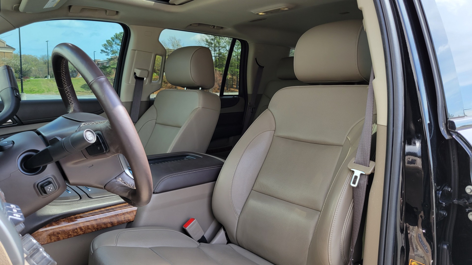 Used 2018 Chevrolet TAHOE PREMIER 6.2L 4X4 / RST EDITION / NAV / DVD / HUD / SUNROOF / REARVIEW for sale Sold at Formula Imports in Charlotte NC 28227 41