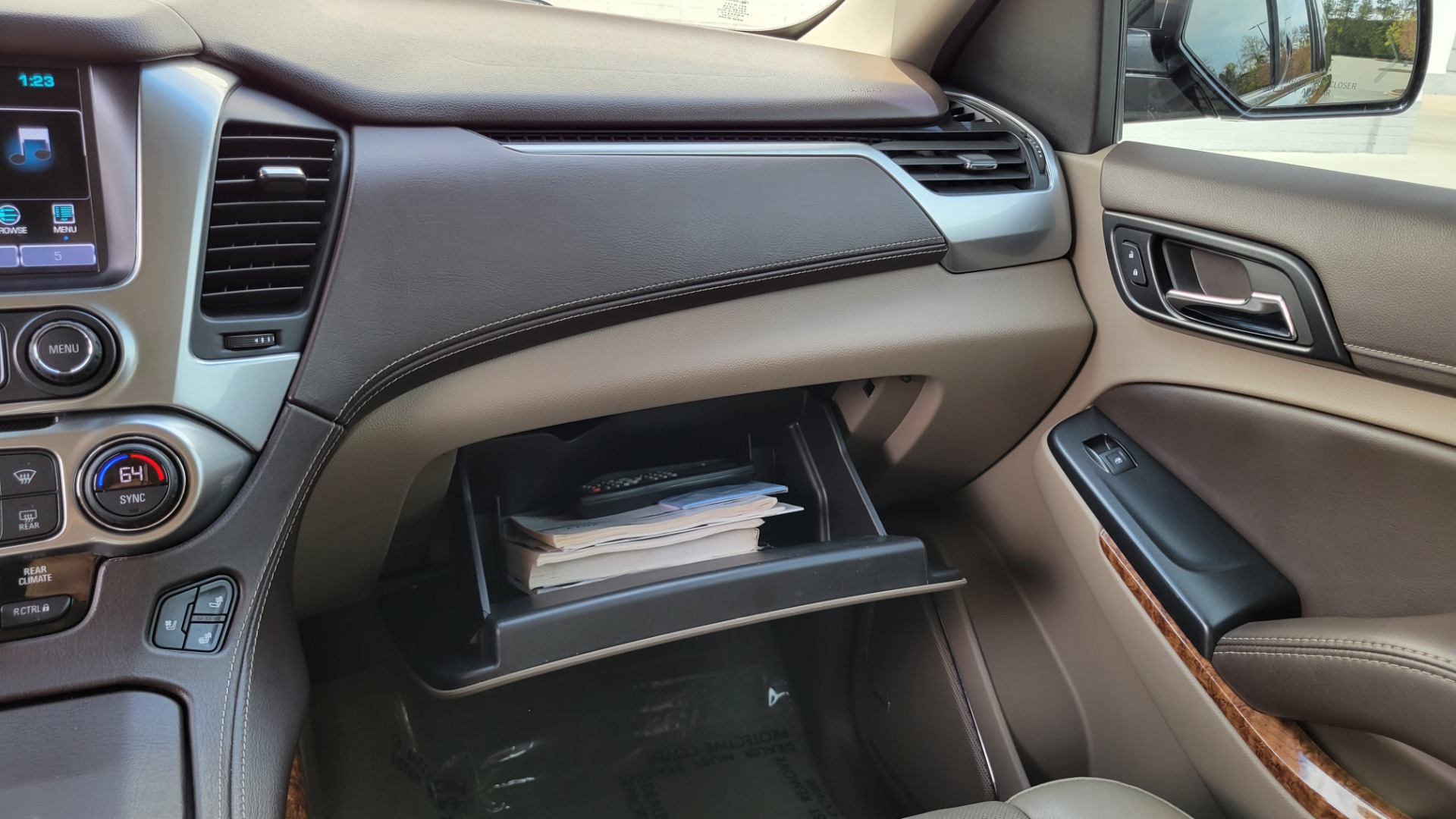 Used 2018 Chevrolet TAHOE PREMIER 6.2L 4X4 / RST EDITION / NAV / DVD / HUD / SUNROOF / REARVIEW for sale Sold at Formula Imports in Charlotte NC 28227 60