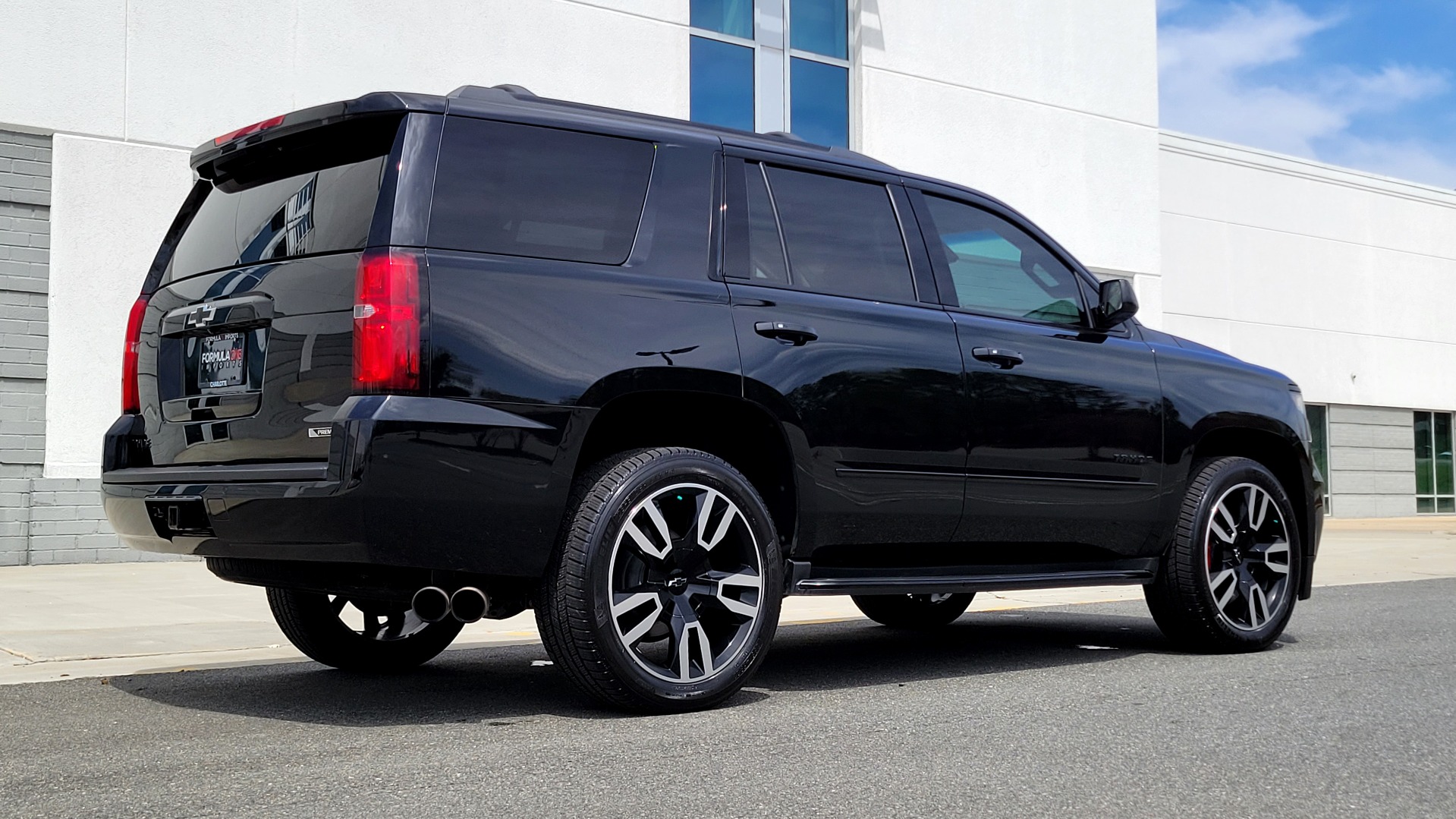Used 2018 Chevrolet TAHOE PREMIER 6.2L 4X4 / RST EDITION / NAV / DVD / HUD / SUNROOF / REARVIEW for sale Sold at Formula Imports in Charlotte NC 28227 9