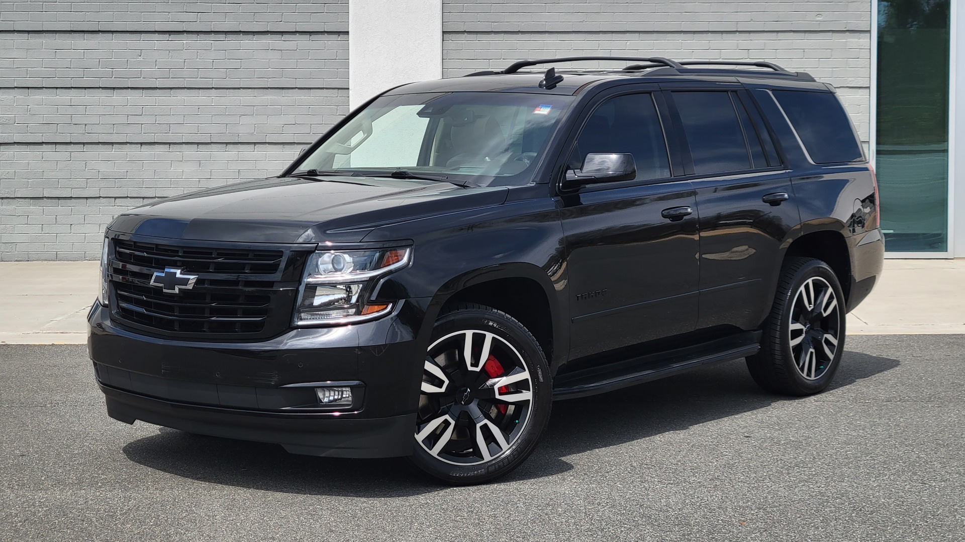 Used 2018 Chevrolet TAHOE PREMIER 6.2L 4X4 / RST EDITION / NAV / DVD / HUD / SUNROOF / REARVIEW for sale Sold at Formula Imports in Charlotte NC 28227 1