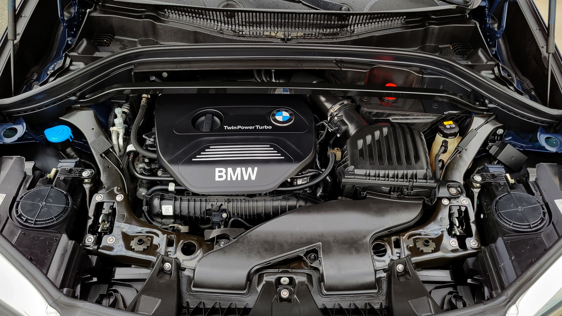 Used 2018 BMW X1 XDRIVE28I LUXURY / CONV / PARK DIST CNTRL / HTD STS & STRNG WHL / REARVIEW for sale $28,295 at Formula Imports in Charlotte NC 28227 10
