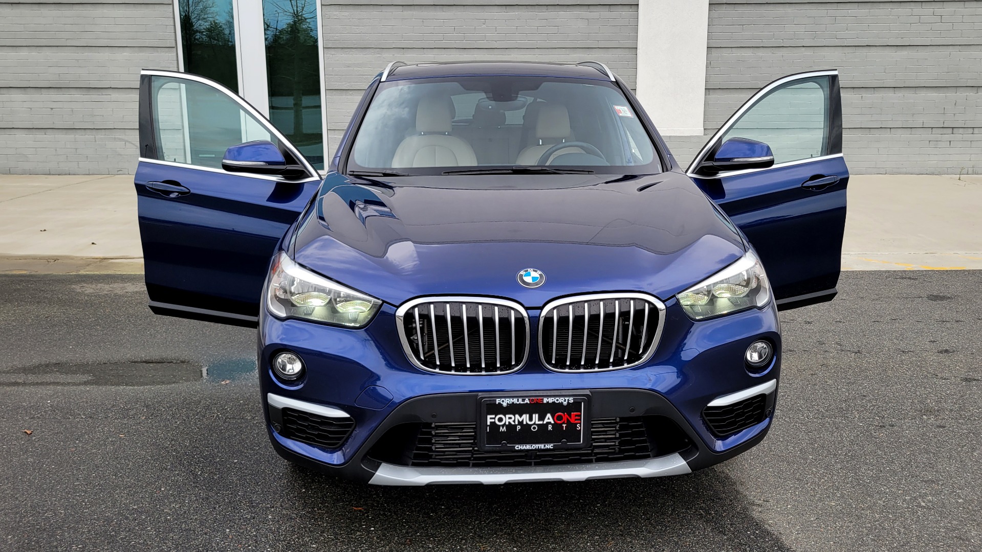 Used 2018 BMW X1 XDRIVE28I LUXURY / CONV / PARK DIST CNTRL / HTD STS & STRNG WHL / REARVIEW for sale $28,295 at Formula Imports in Charlotte NC 28227 17