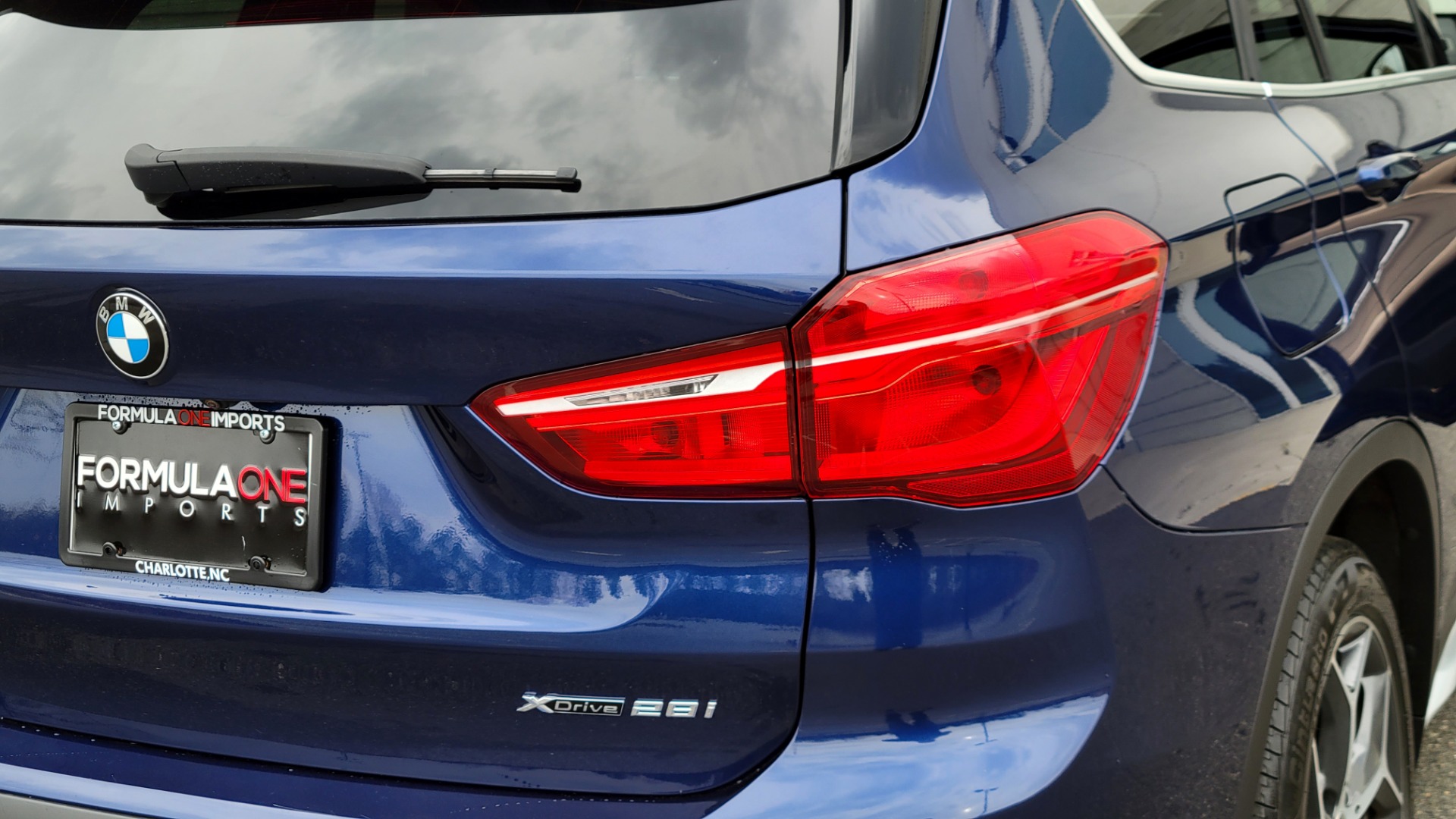 Used 2018 BMW X1 XDRIVE28I LUXURY / CONV / PARK DIST CNTRL / HTD STS & STRNG WHL / REARVIEW for sale $28,295 at Formula Imports in Charlotte NC 28227 24