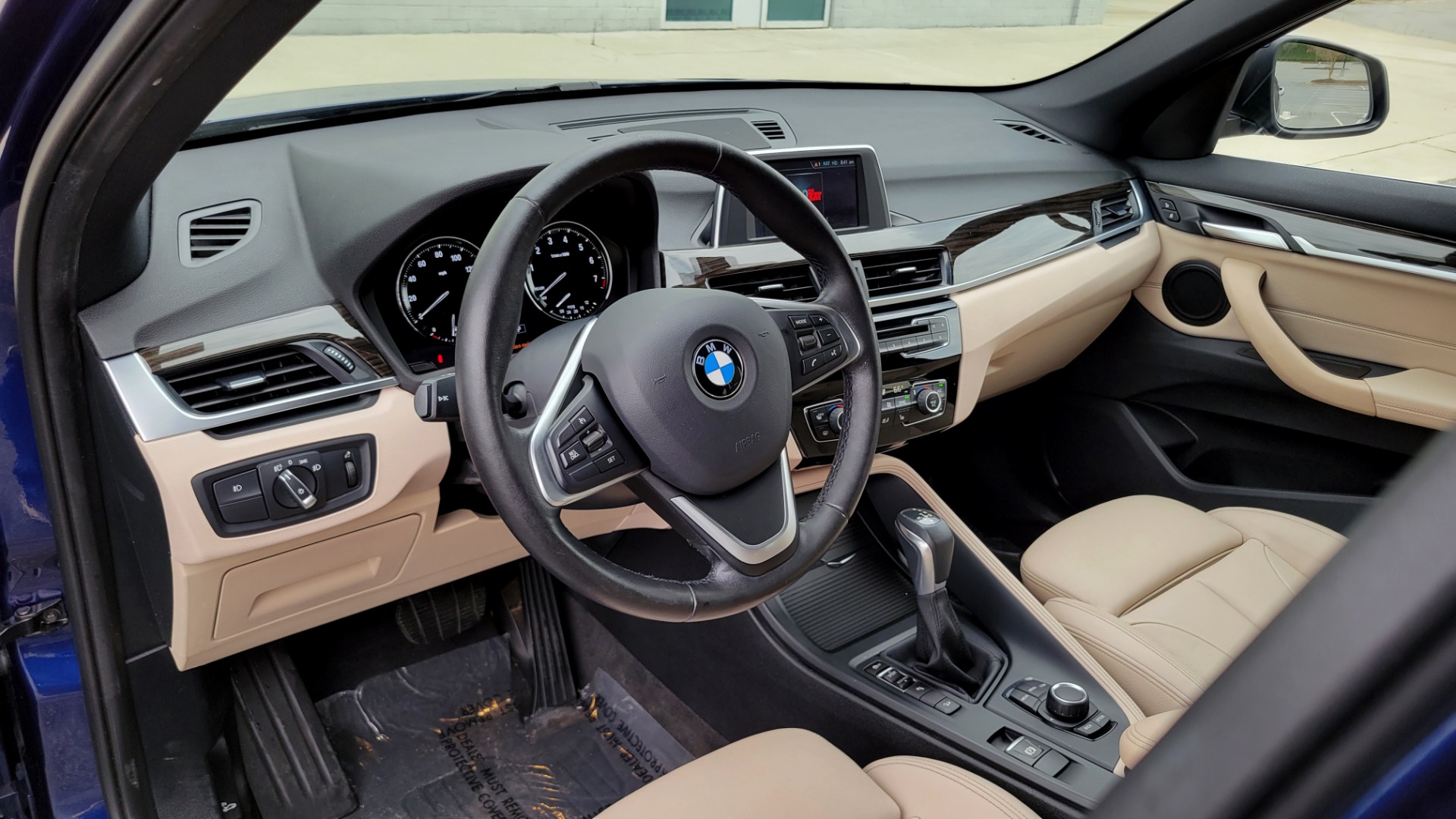 Used 2018 BMW X1 XDRIVE28I LUXURY / CONV / PARK DIST CNTRL / HTD STS & STRNG WHL / REARVIEW for sale $28,295 at Formula Imports in Charlotte NC 28227 31