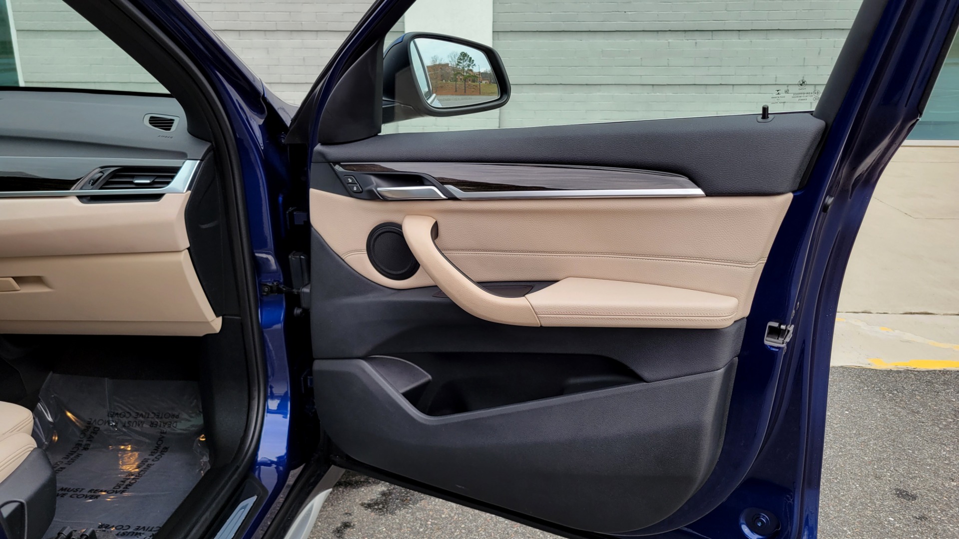 Used 2018 BMW X1 XDRIVE28I LUXURY / CONV / PARK DIST CNTRL / HTD STS & STRNG WHL / REARVIEW for sale $28,295 at Formula Imports in Charlotte NC 28227 60