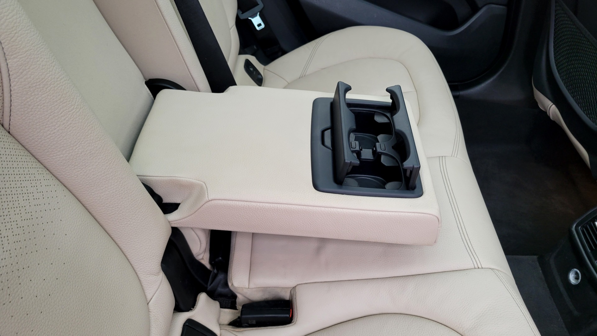 Used 2018 BMW X1 XDRIVE28I LUXURY / CONV / PARK DIST CNTRL / HTD STS & STRNG WHL / REARVIEW for sale $28,295 at Formula Imports in Charlotte NC 28227 68