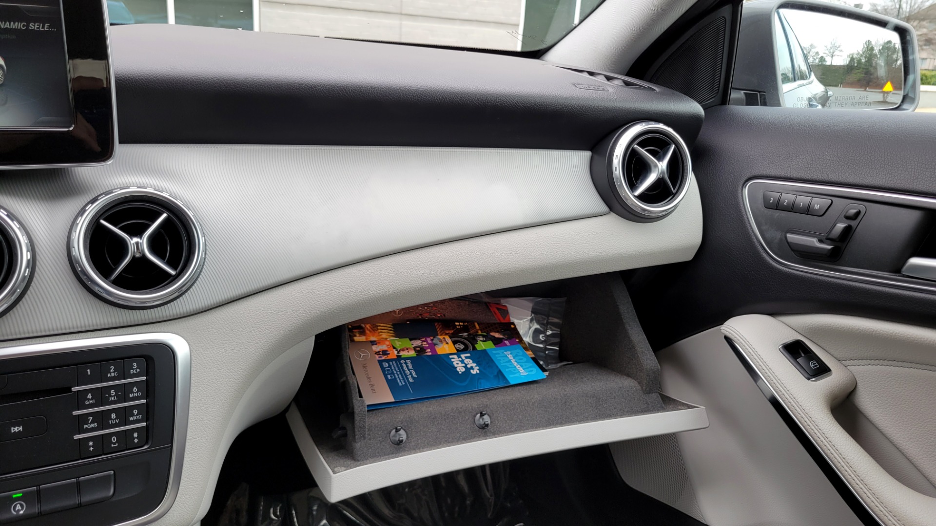 Used 2017 Mercedes-Benz GLA 250 2.0L SUV / APPLE CARPLAY / BLIND SPOT / KEYLESS-GO for sale $26,795 at Formula Imports in Charlotte NC 28227 47