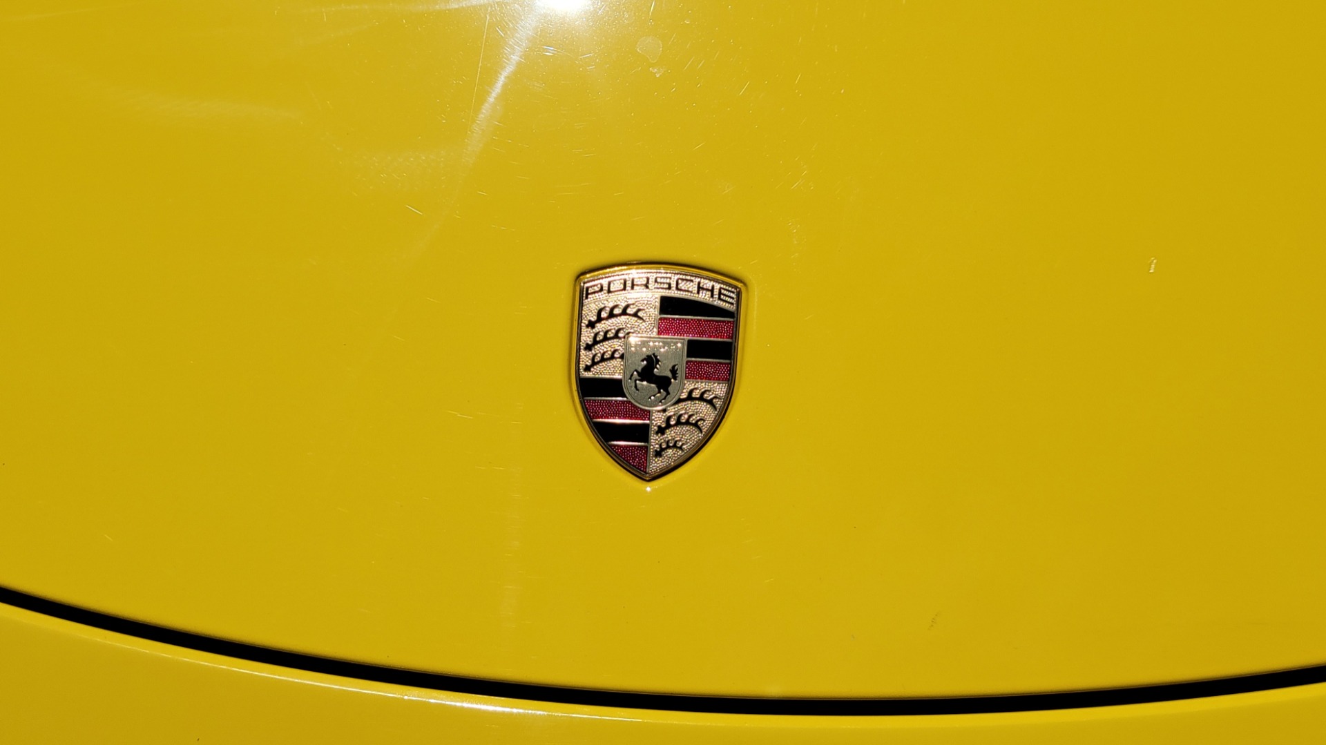 Used 2018 Porsche 718 CAYMAN S / 2.5L / PDK 7-SPD / PREMIUM / SPORT CHRONO / NAV / CAMERA for sale $76,995 at Formula Imports in Charlotte NC 28227 22