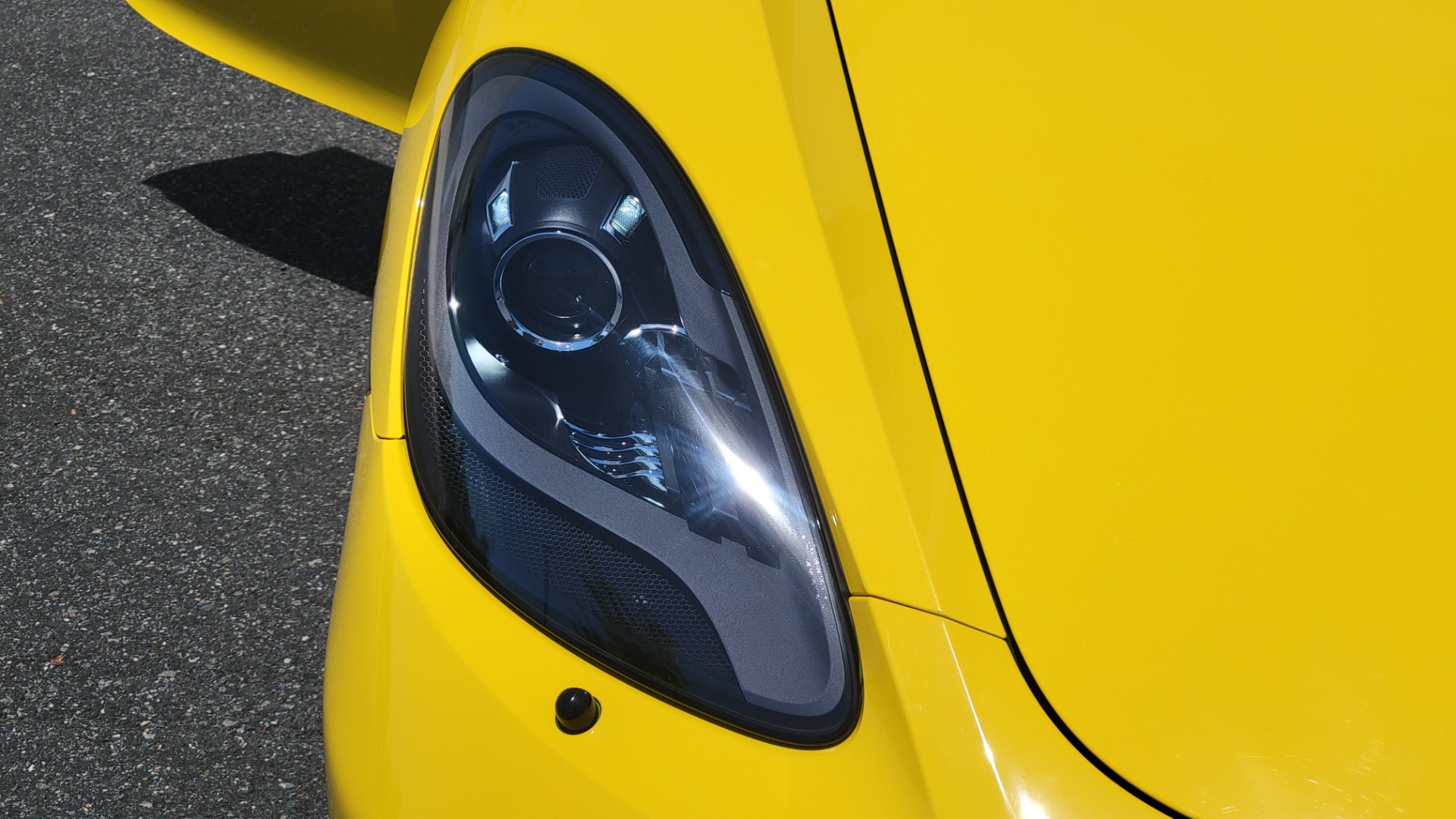 Used 2018 Porsche 718 CAYMAN S / 2.5L / PDK 7-SPD / PREMIUM / SPORT CHRONO / NAV / CAMERA for sale $76,995 at Formula Imports in Charlotte NC 28227 48