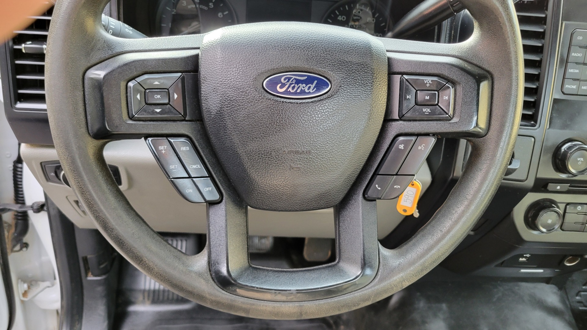 Used 2016 Ford F-150 XL REGULAR CAB 4X2 / 3.5L V6 / 6-SPD AUTO / TOWING / TOOL BOX for sale Sold at Formula Imports in Charlotte NC 28227 21