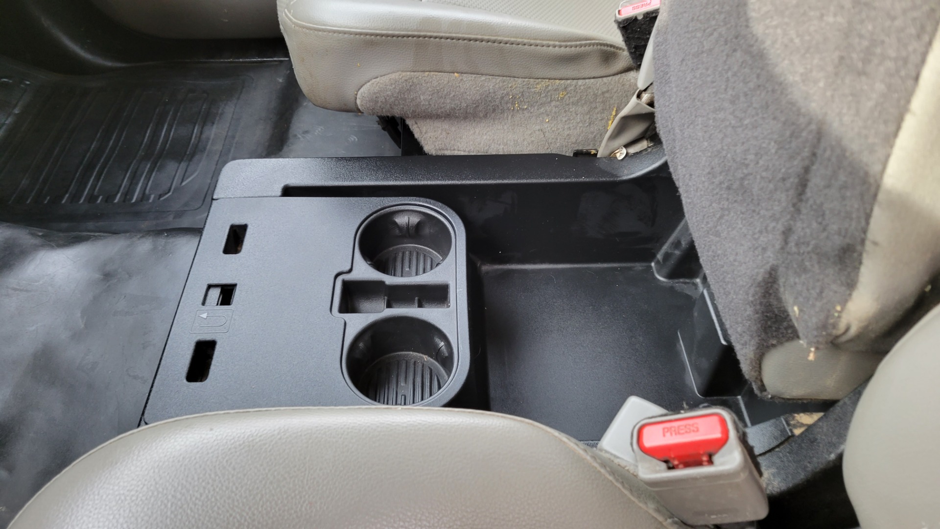 Used 2016 Ford F-150 XL REGULAR CAB 4X2 / 3.5L V6 / 6-SPD AUTO / TOWING / TOOL BOX for sale Sold at Formula Imports in Charlotte NC 28227 23