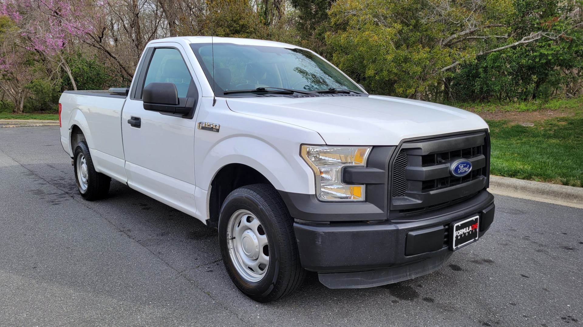 Used 2016 Ford F-150 XL REGULAR CAB 4X2 / 3.5L V6 / 6-SPD AUTO / TOWING / TOOL BOX for sale Sold at Formula Imports in Charlotte NC 28227 4
