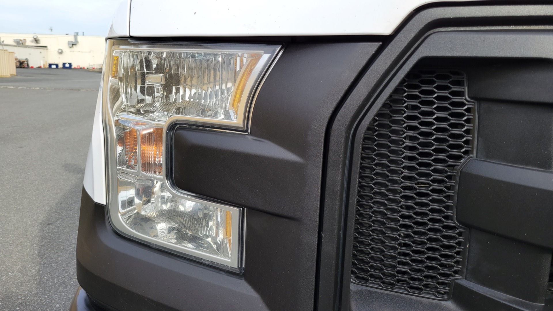 Used 2016 Ford F-150 XL REGULAR CAB 4X2 / 3.5L V6 / 6-SPD AUTO / TOWING / TOOL BOX for sale Sold at Formula Imports in Charlotte NC 28227 40