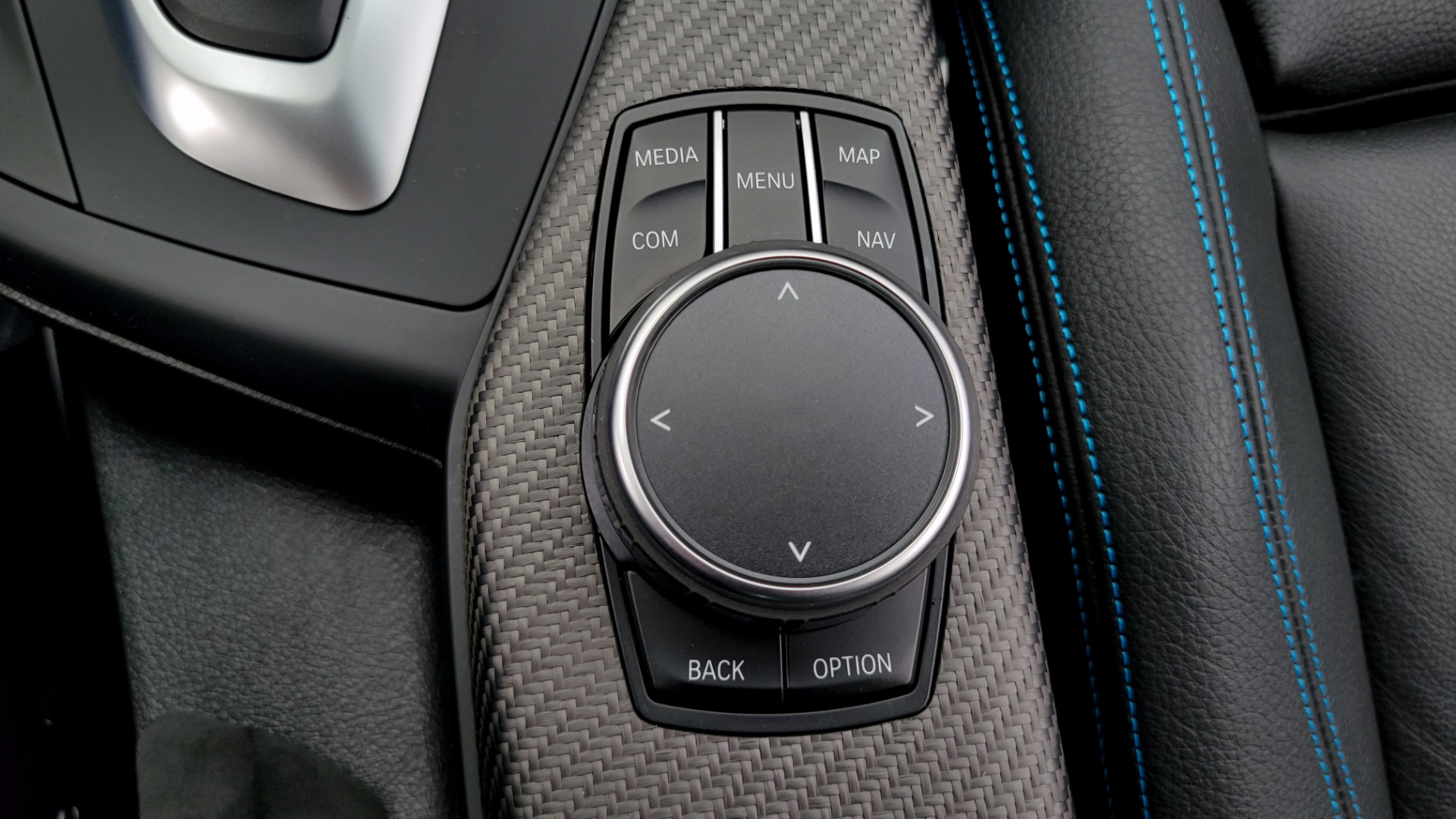 Used 2018 BMW M2 COUPE W/EXECUTIVE PKG / WIFI / H/K SND / PARK ASST / REARVIEW for sale Sold at Formula Imports in Charlotte NC 28227 54