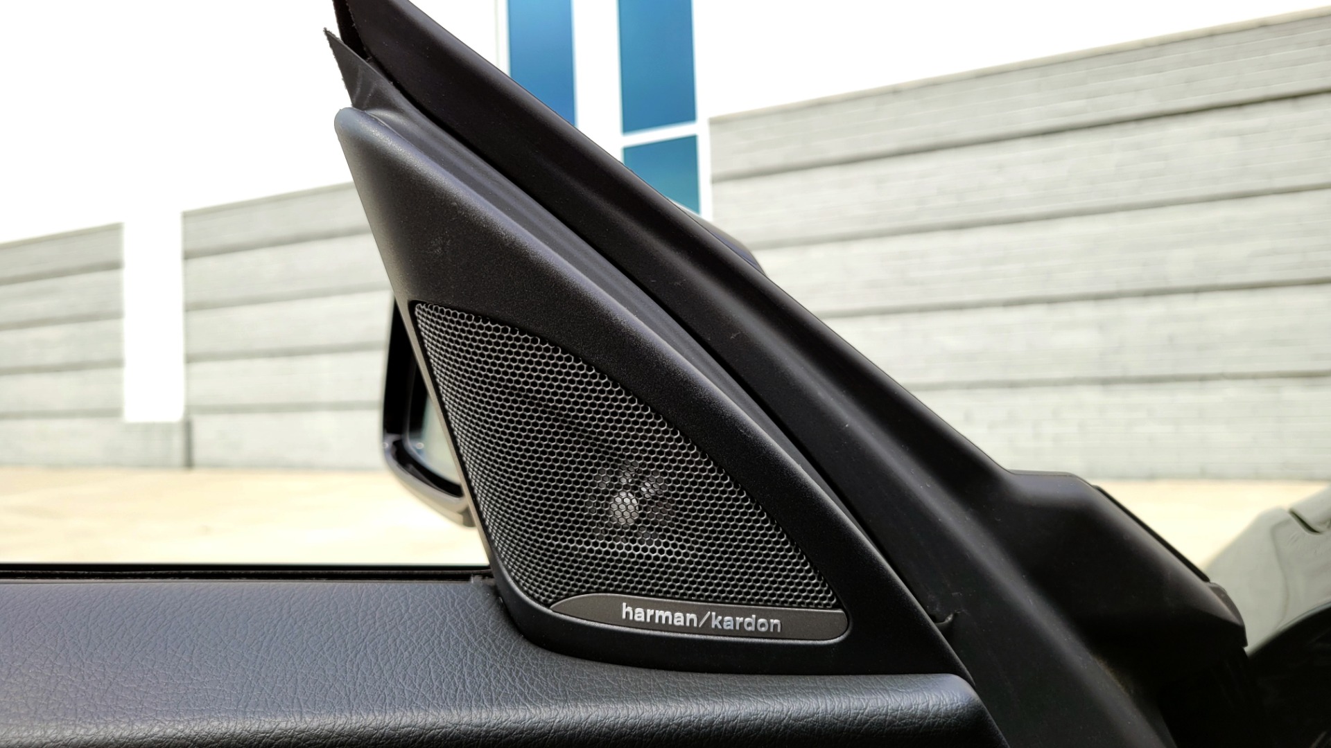 Used 2018 BMW M2 COUPE W/EXECUTIVE PKG / WIFI / H/K SND / PARK ASST / REARVIEW for sale Sold at Formula Imports in Charlotte NC 28227 61