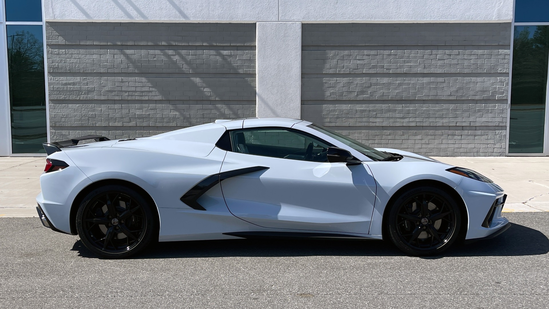 Used 2022 Chevrolet CORVETTE STINGRAY 3LT CONVERTIBLE / AUTO / PERF PKG / Z51 SUSP for sale Sold at Formula Imports in Charlotte NC 28227 17