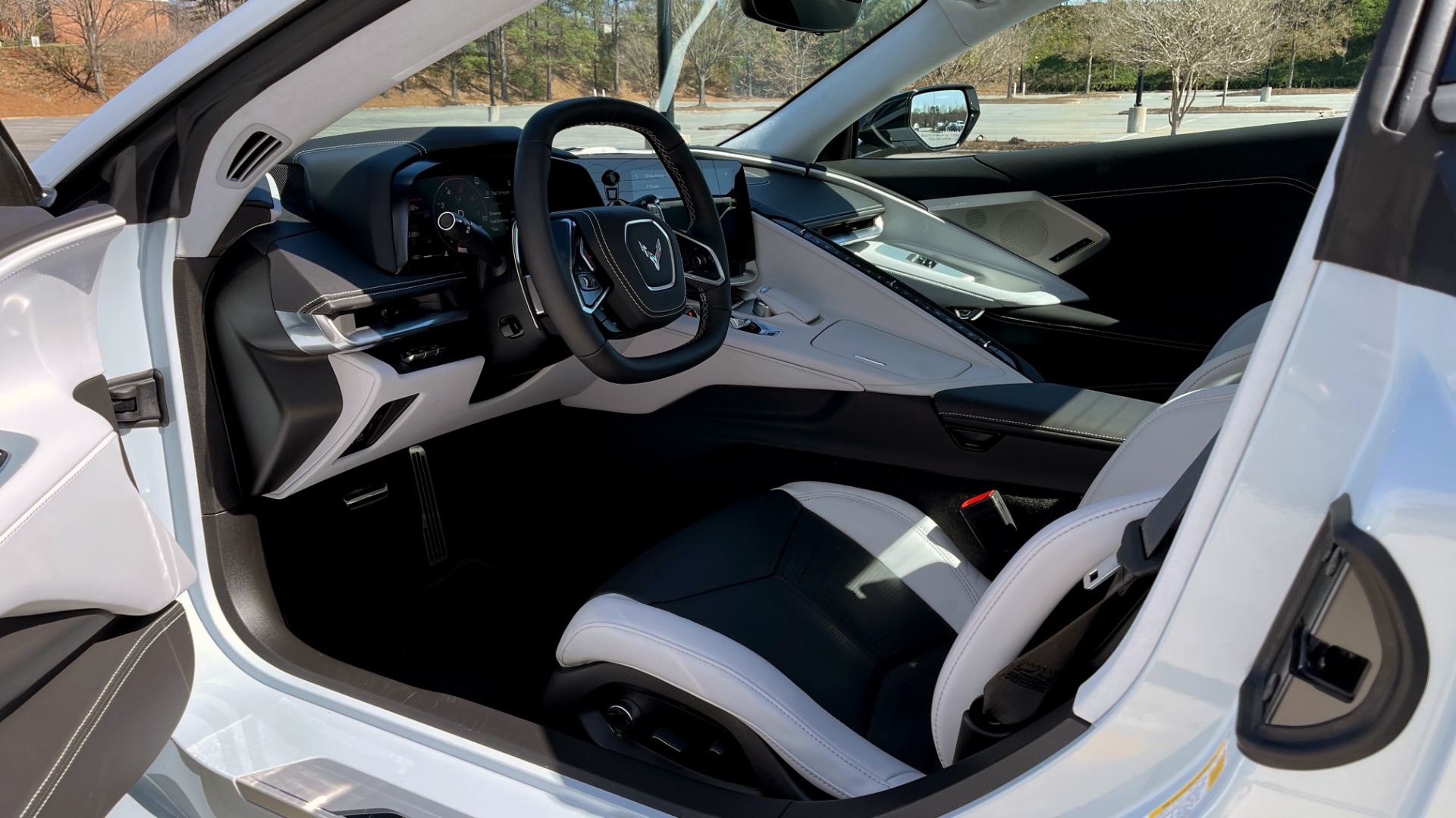 Used 2022 Chevrolet CORVETTE STINGRAY 3LT CONVERTIBLE / AUTO / PERF PKG / Z51 SUSP for sale Sold at Formula Imports in Charlotte NC 28227 32