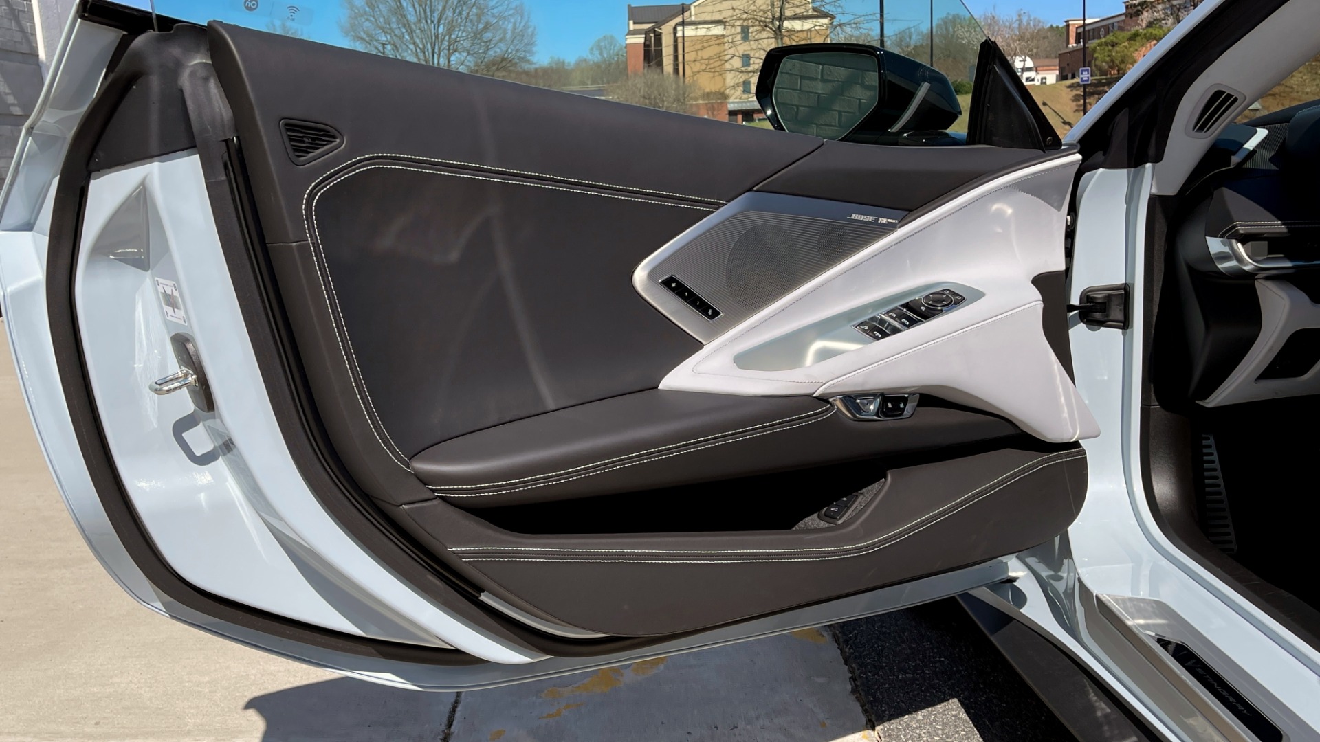 Used 2022 Chevrolet CORVETTE STINGRAY 3LT CONVERTIBLE / AUTO / PERF PKG / Z51 SUSP for sale Sold at Formula Imports in Charlotte NC 28227 33