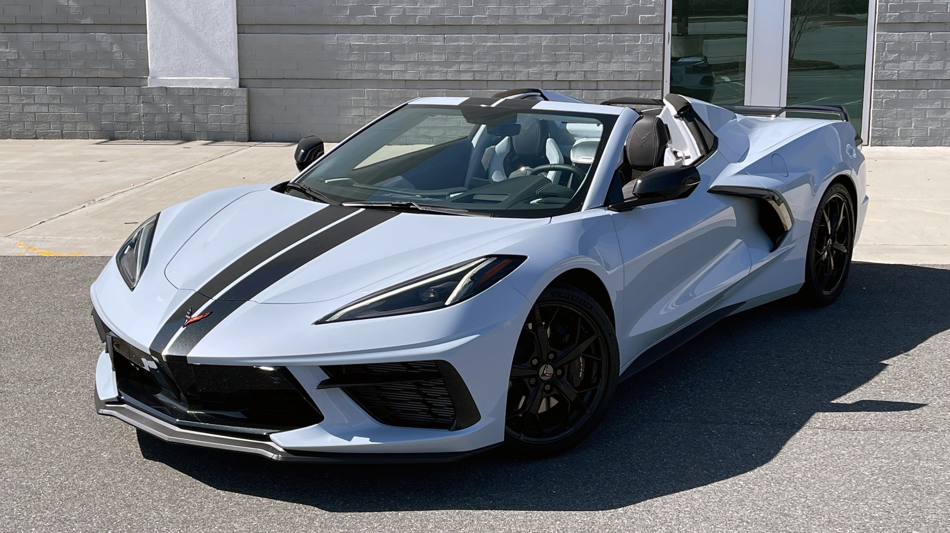 Used 2022 Chevrolet CORVETTE STINGRAY 3LT CONVERTIBLE / AUTO / PERF PKG / Z51 SUSP for sale Sold at Formula Imports in Charlotte NC 28227 1