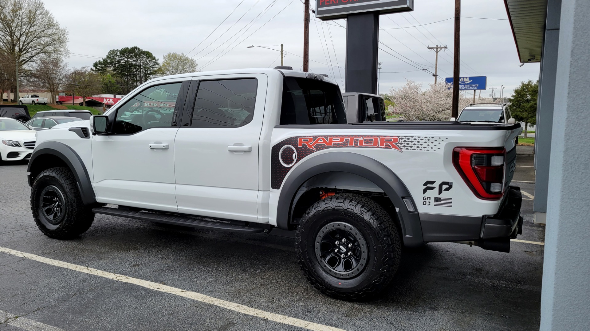 Used 2021 Ford F-150 RAPTOR 4X4 / 3.5L ECOBOOST / B&O SND / SUNROOF / REARVIEW for sale Sold at Formula Imports in Charlotte NC 28227 4