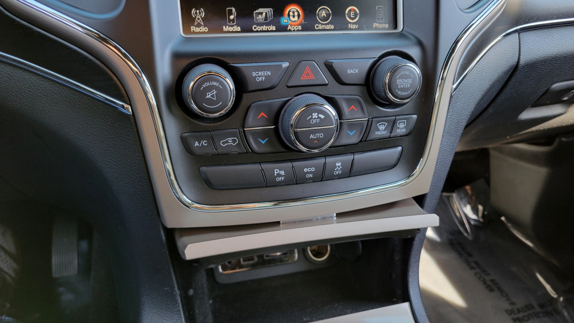 Used 2015 Jeep Grand Cherokee Limited for sale Sold at Formula Imports in Charlotte NC 28227 48