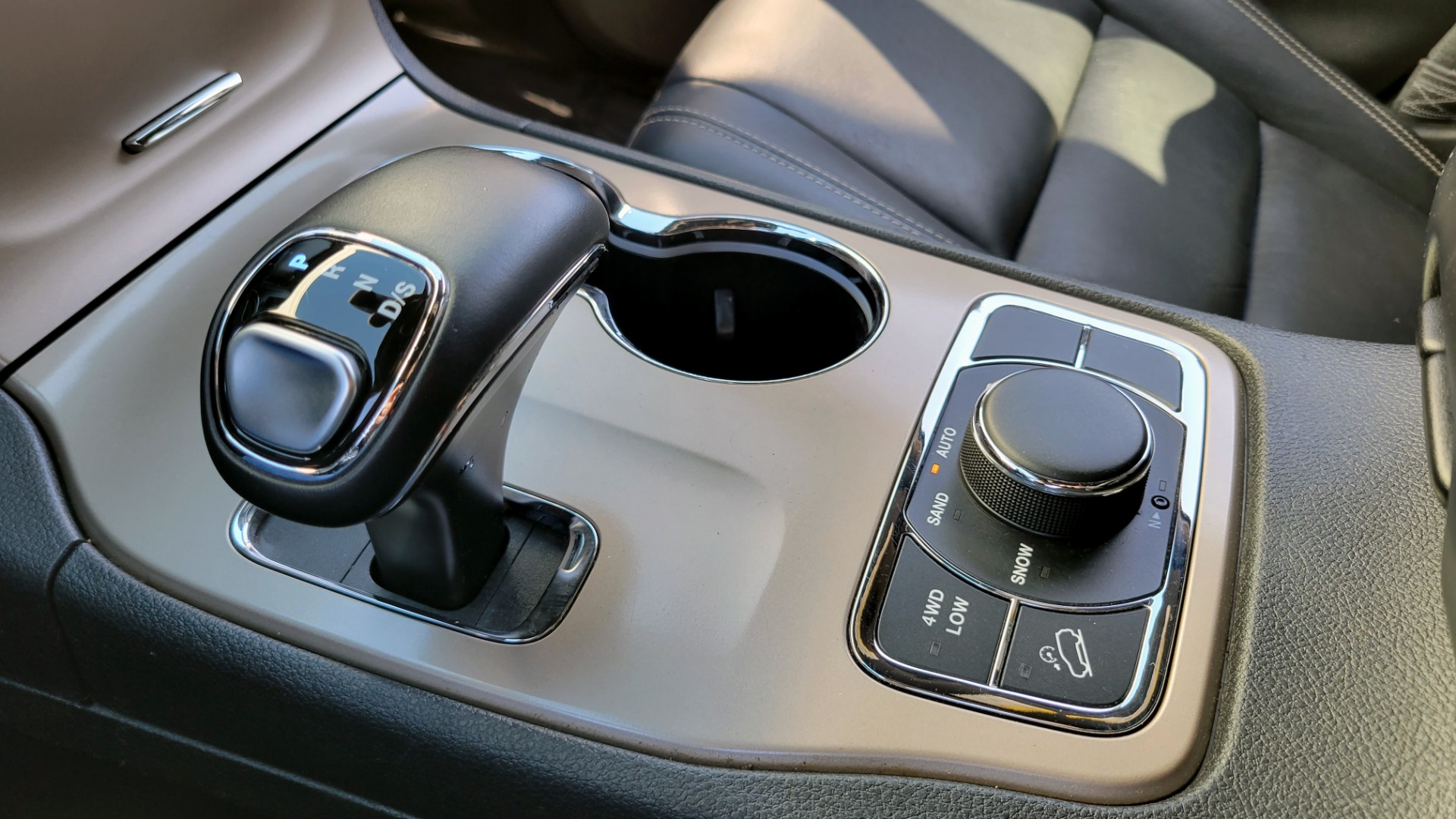 Used 2015 Jeep Grand Cherokee Limited for sale Sold at Formula Imports in Charlotte NC 28227 50