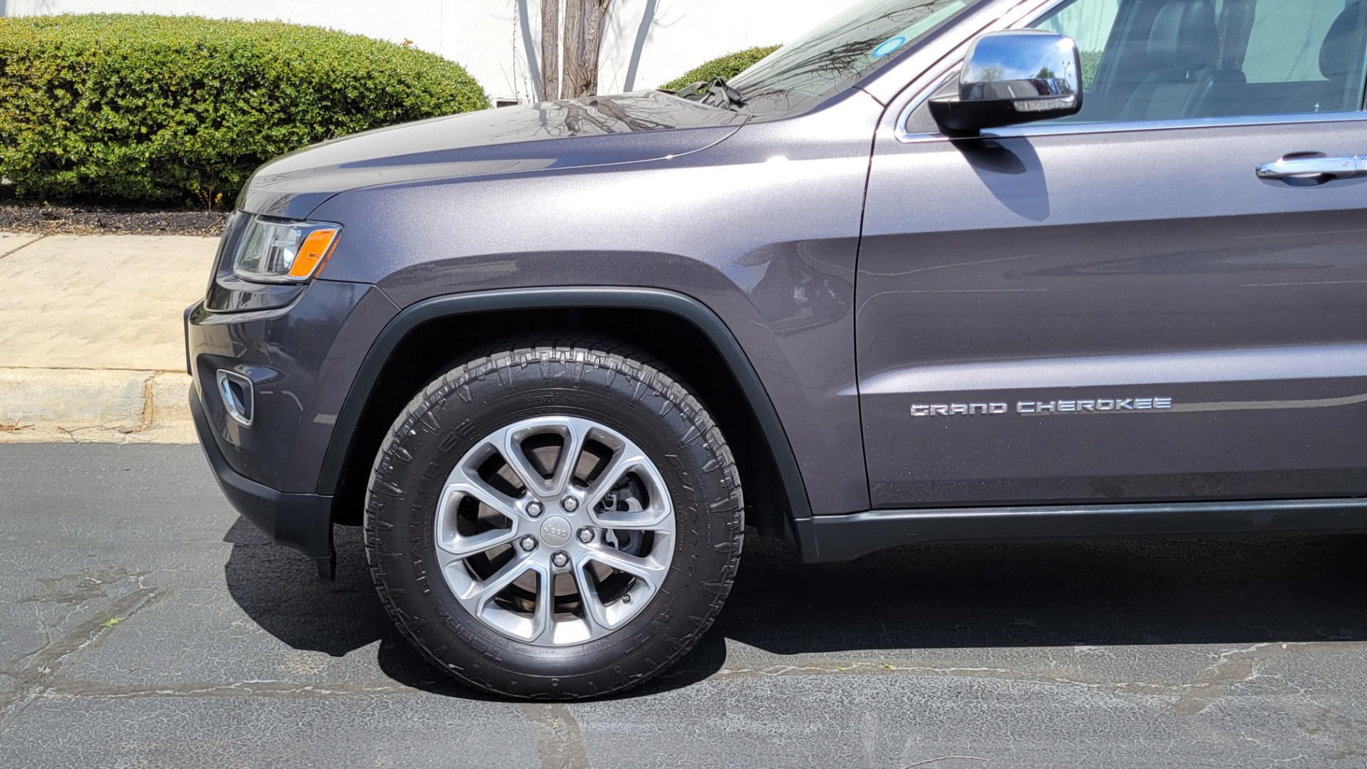 Used 2015 Jeep Grand Cherokee Limited for sale Sold at Formula Imports in Charlotte NC 28227 8