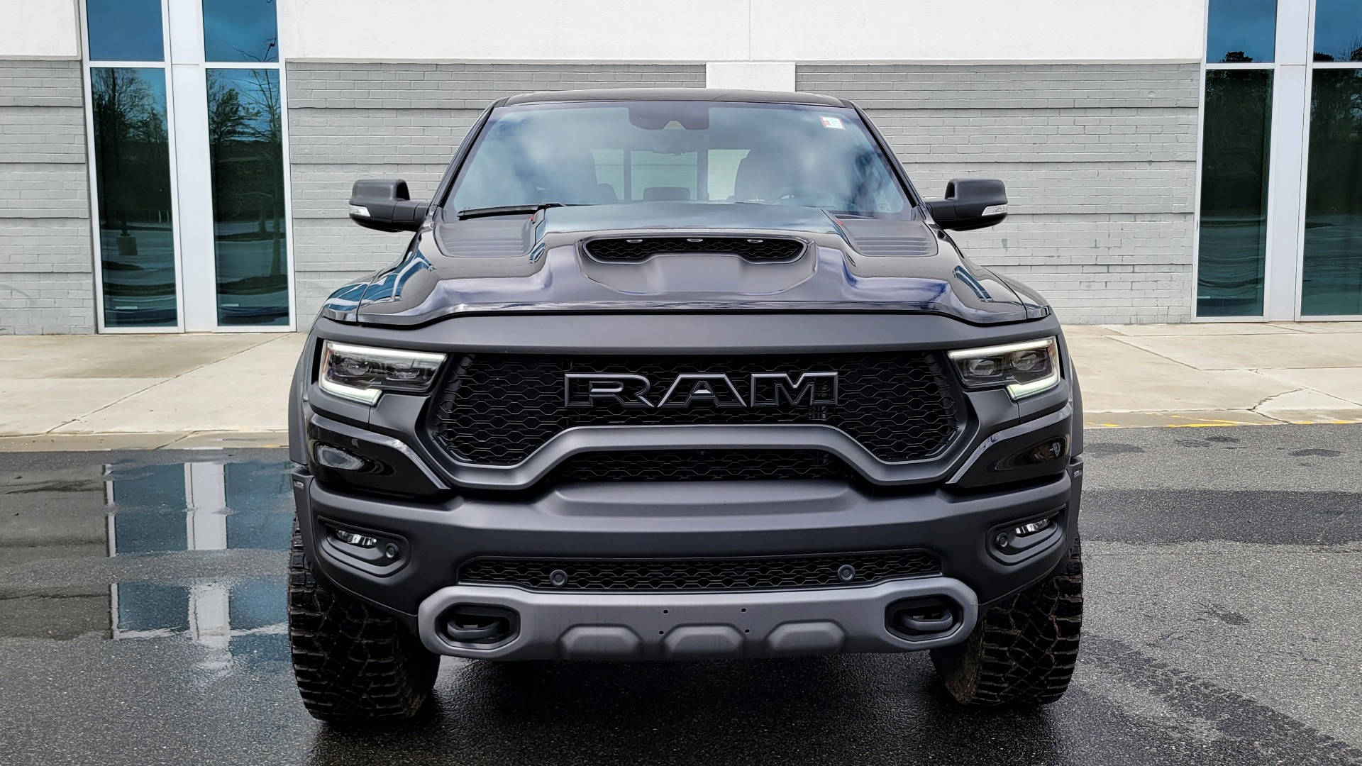 Used 2022 Ram 1500 TRX 6.2L SUPERCHARGED 702HP CREWCAB / LEVEL 2 / NAV / REARVIEW for sale Sold at Formula Imports in Charlotte NC 28227 17