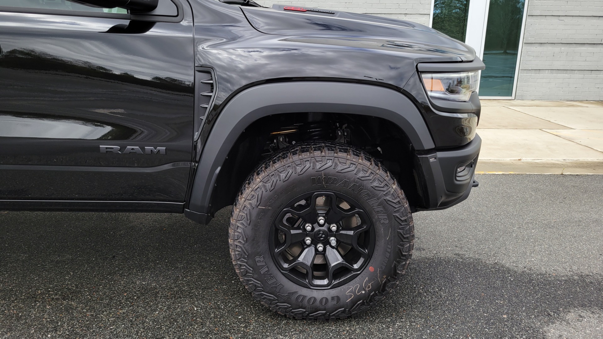 Used 2022 Ram 1500 TRX 6.2L SUPERCHARGED 702HP CREWCAB / LEVEL 2 / NAV / REARVIEW for sale Sold at Formula Imports in Charlotte NC 28227 83