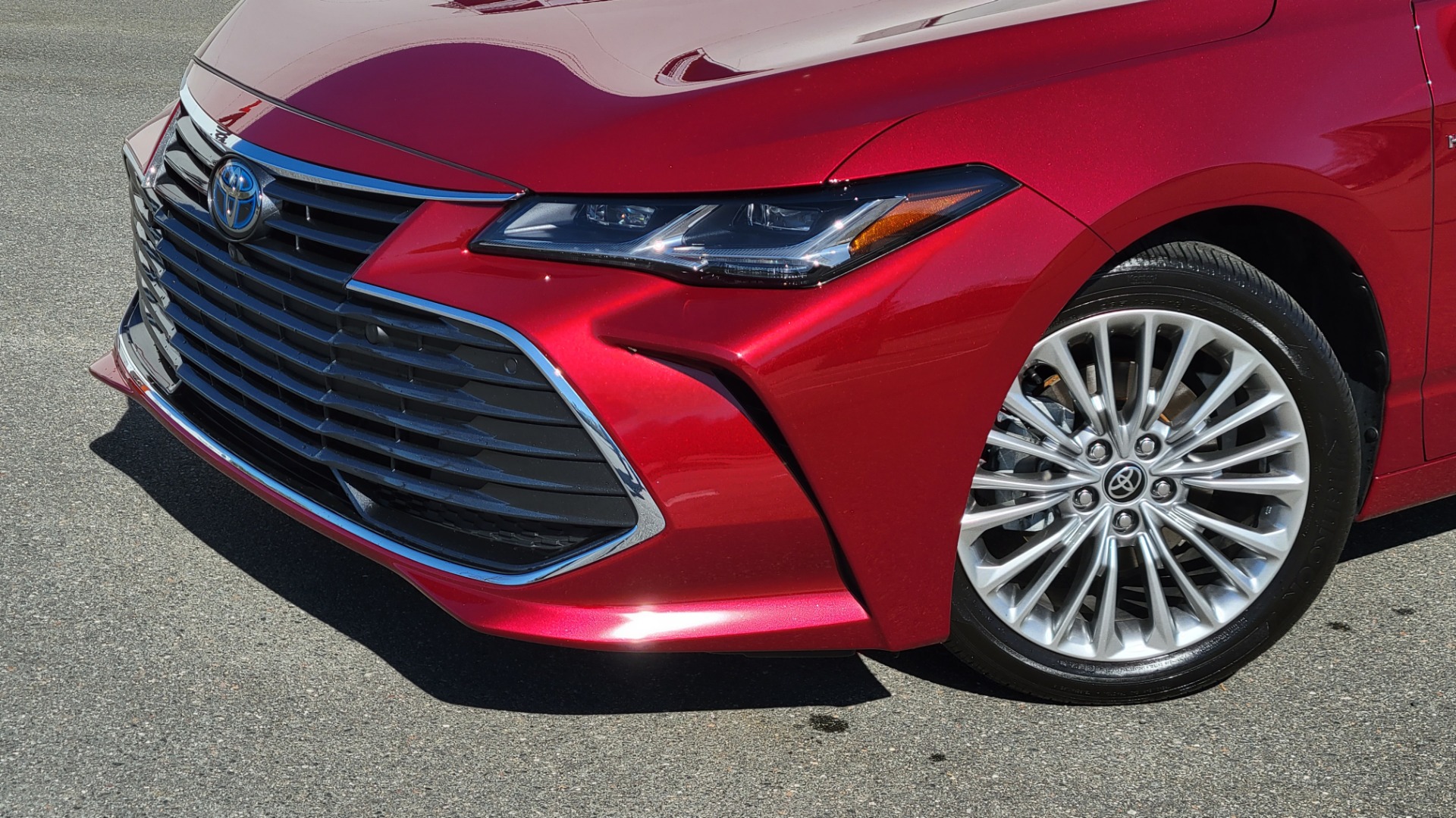 Used 2021 Toyota AVALON HYBRID LIMITED 2.5L SEDAN / NAV / SUNROOF / JBL SND / REARVIEW for sale Sold at Formula Imports in Charlotte NC 28227 12