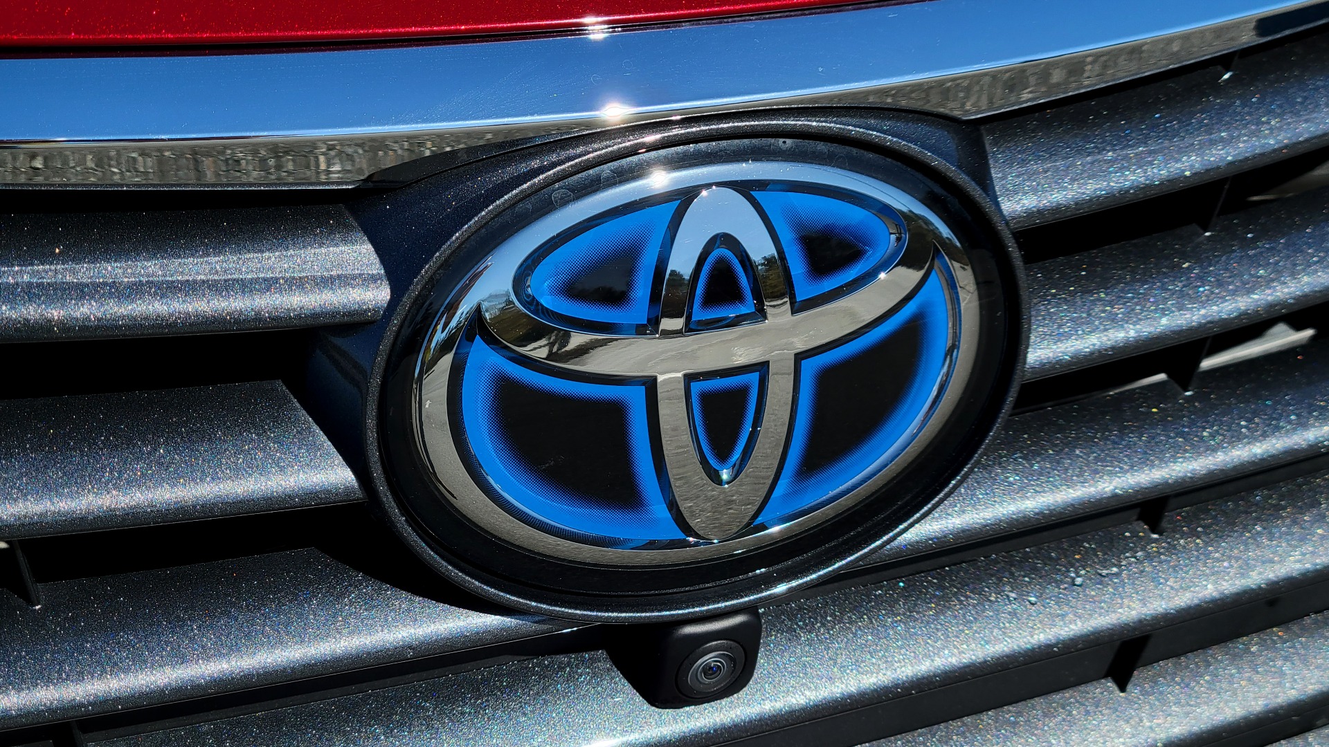 Used 2021 Toyota AVALON HYBRID LIMITED 2.5L SEDAN / NAV / SUNROOF / JBL SND / REARVIEW for sale Sold at Formula Imports in Charlotte NC 28227 24