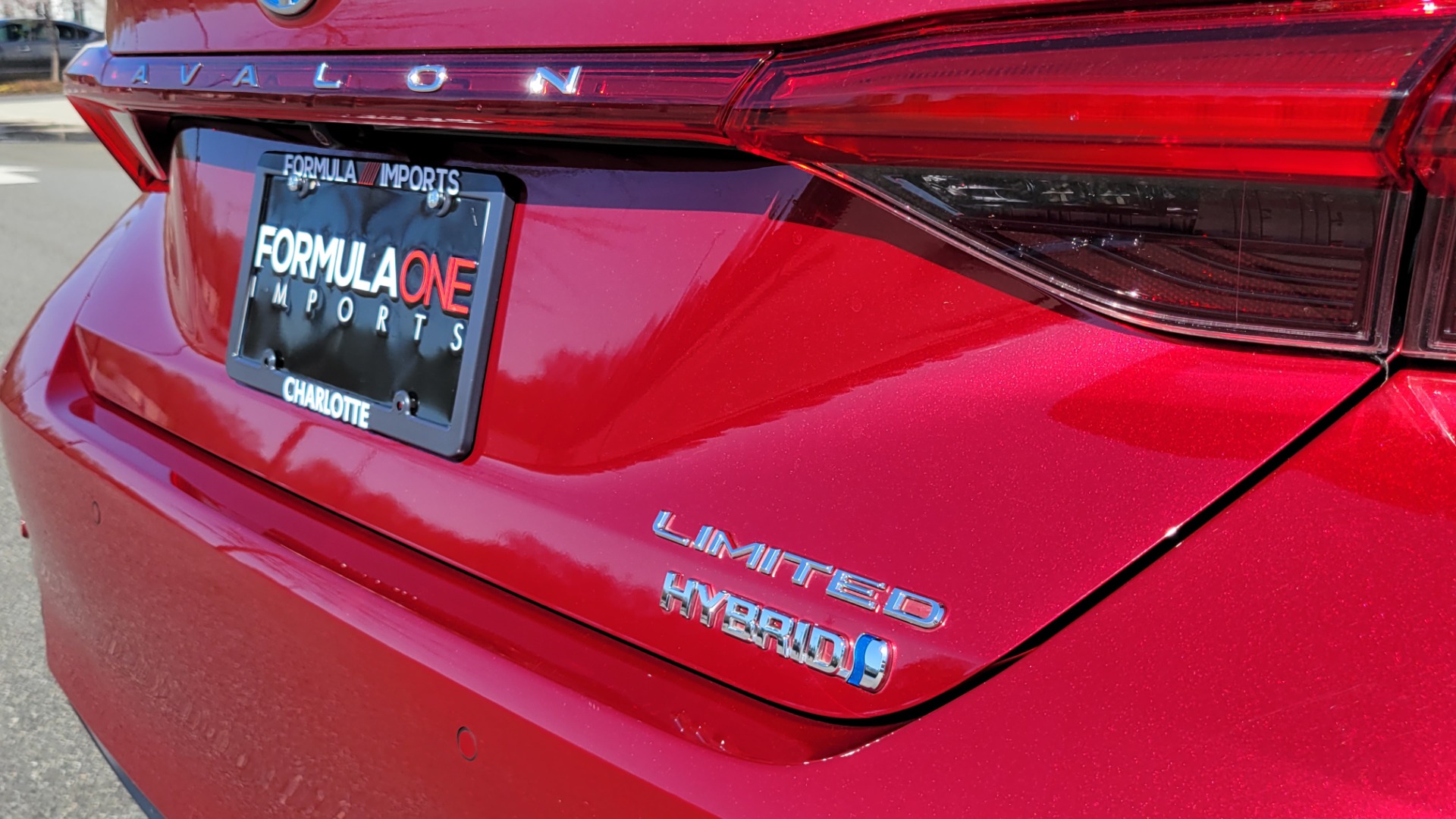 Used 2021 Toyota AVALON HYBRID LIMITED 2.5L SEDAN / NAV / SUNROOF / JBL SND / REARVIEW for sale Sold at Formula Imports in Charlotte NC 28227 27