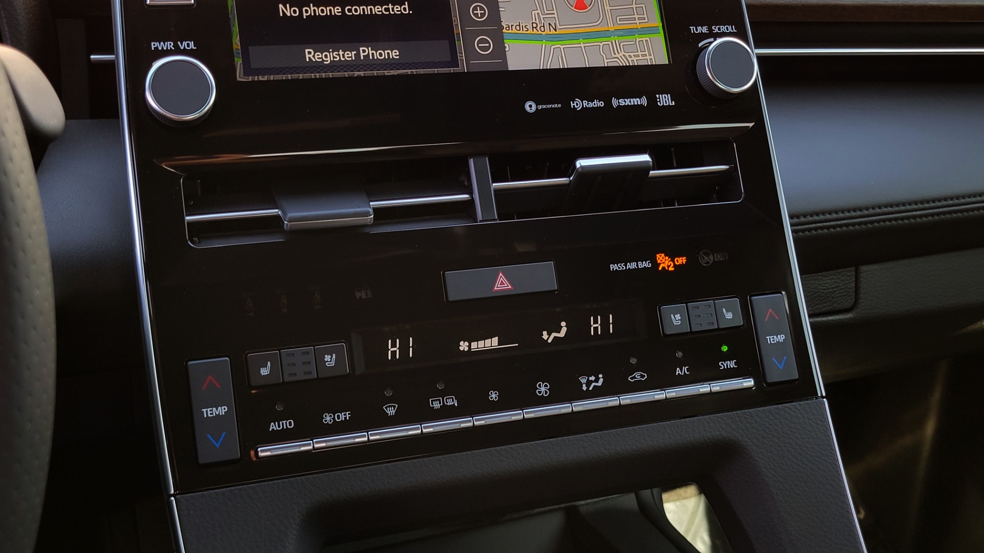 Used 2021 Toyota AVALON HYBRID LIMITED 2.5L SEDAN / NAV / SUNROOF / JBL SND / REARVIEW for sale $43,900 at Formula Imports in Charlotte NC 28227 44